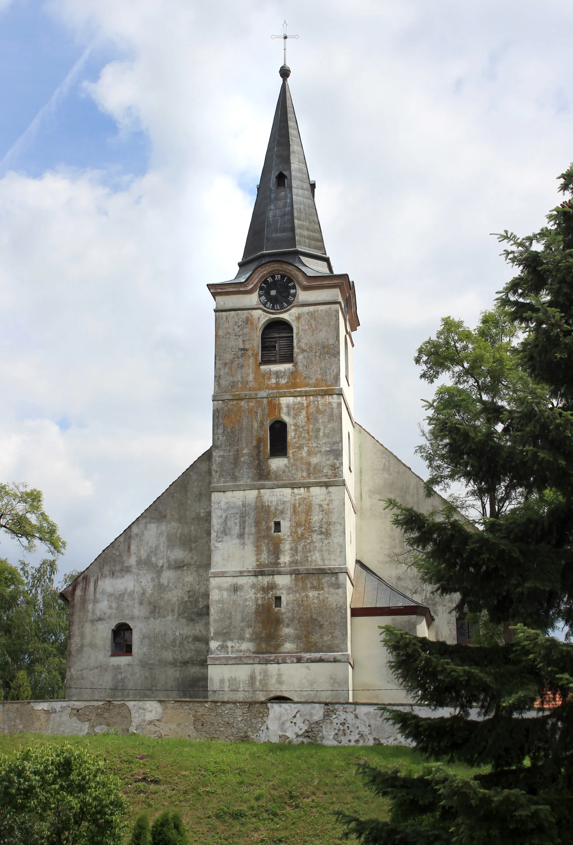 Photo showing: Church in Lodhéřov, Czech Republic.