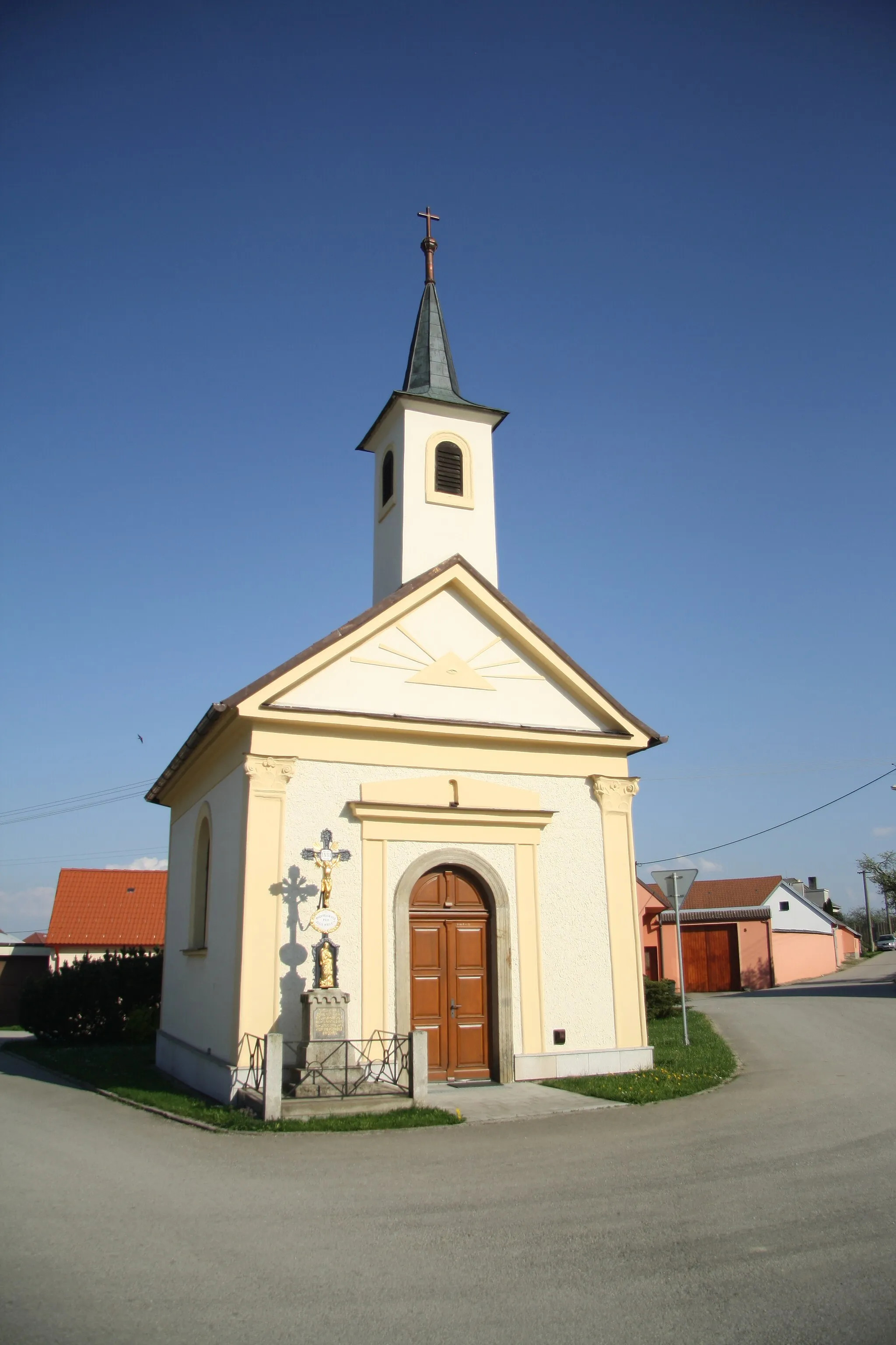 Photo showing: Chapel of Saint Florian in Báňovice, Jindřichův Hradec District.