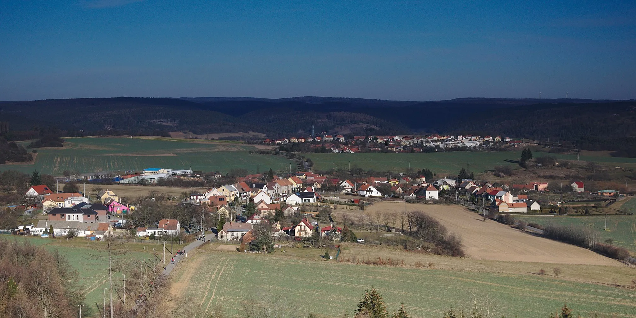 Photo showing: Veselice a Vavřinec z Veselické rozhledny, okres Blansko