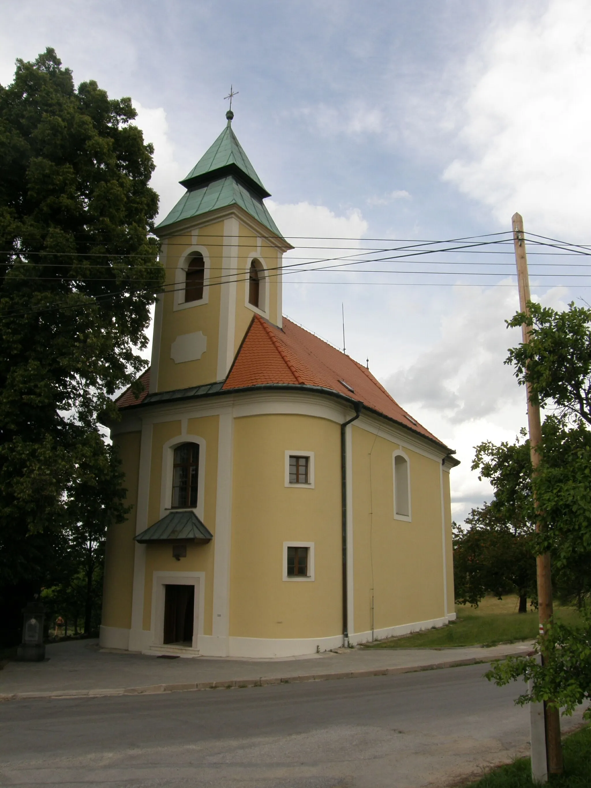 Photo showing: Kostel Nanebevzetí Panny Marie v Bukovince