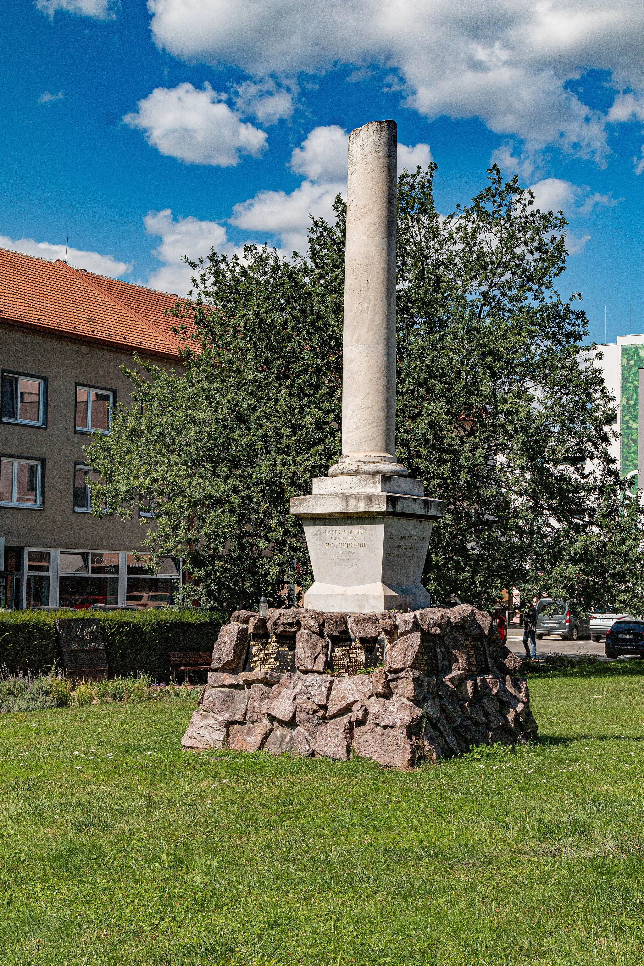 Photo showing: Blansko - náměstí Svobody