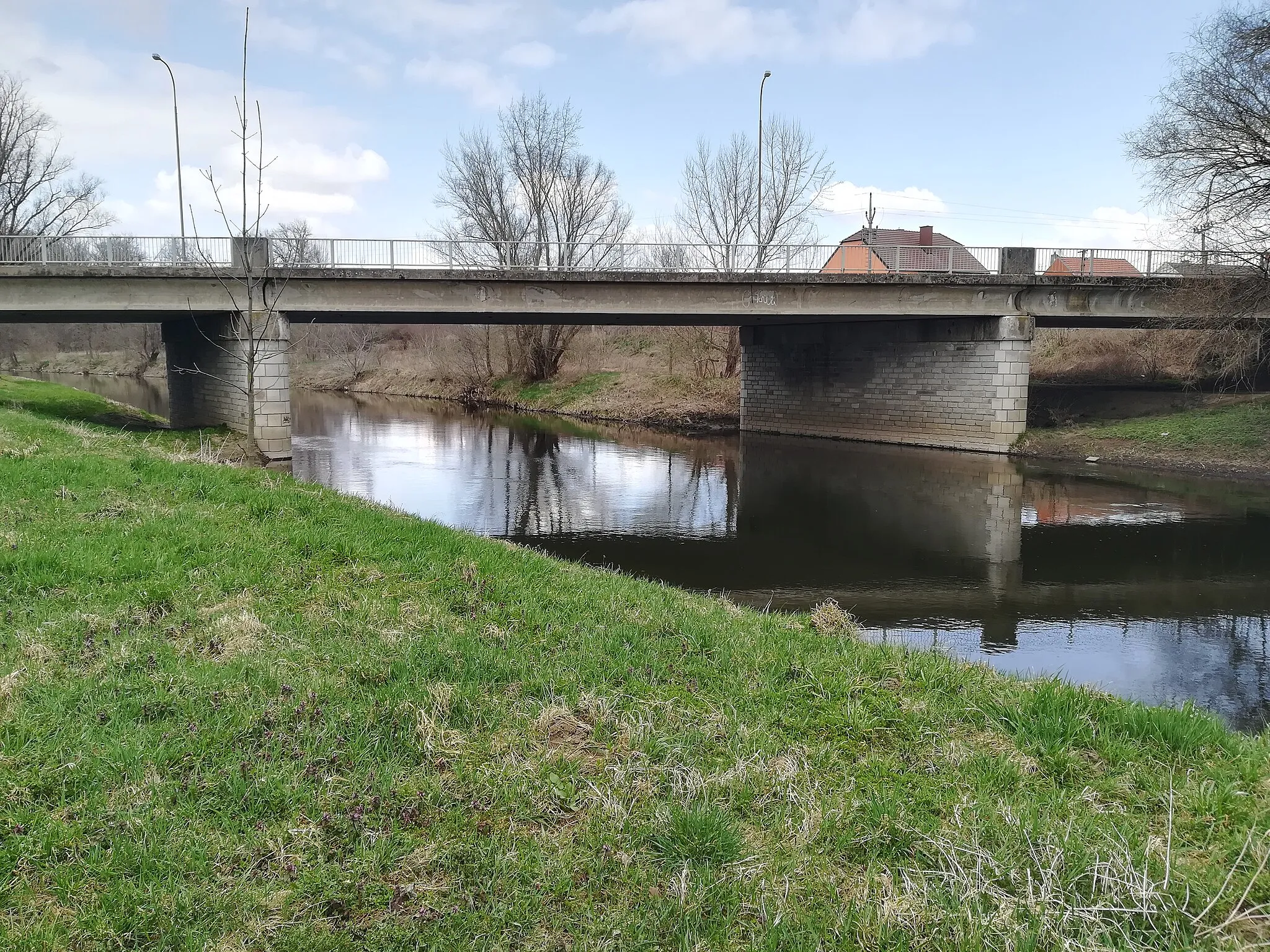 Photo showing: Pravlov - most přes Jihlavu, řkm 26,3