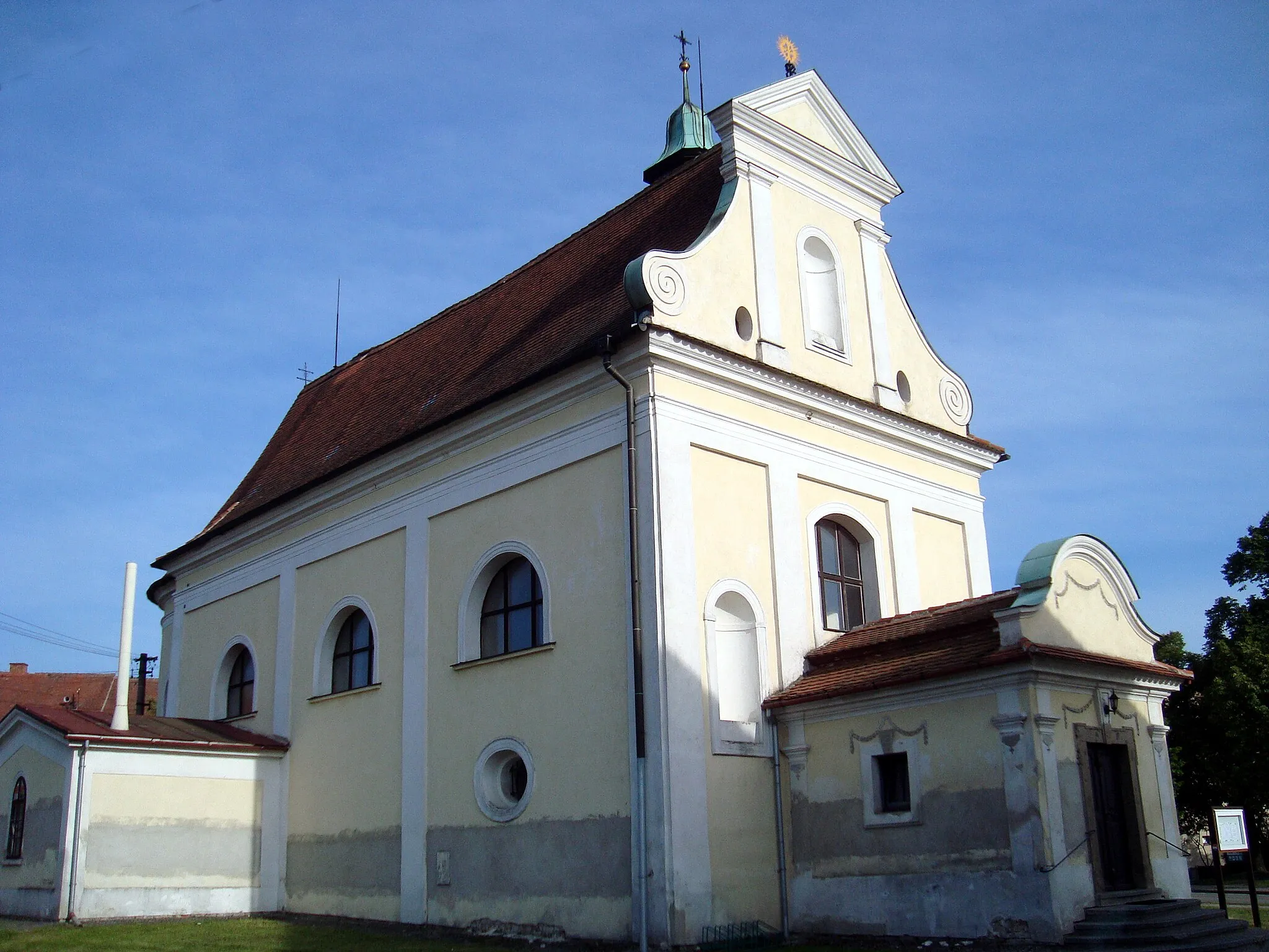 Photo showing: Ostrovačice kostel sv. Jana Křtitele a sv. Václava