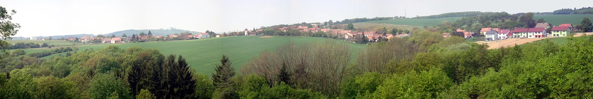 Photo showing: Panoramatický pohled na Omice z východu