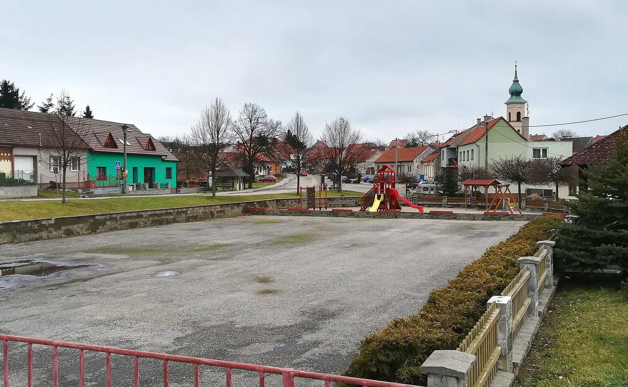 Photo showing: Ketkovice - východní část návsi