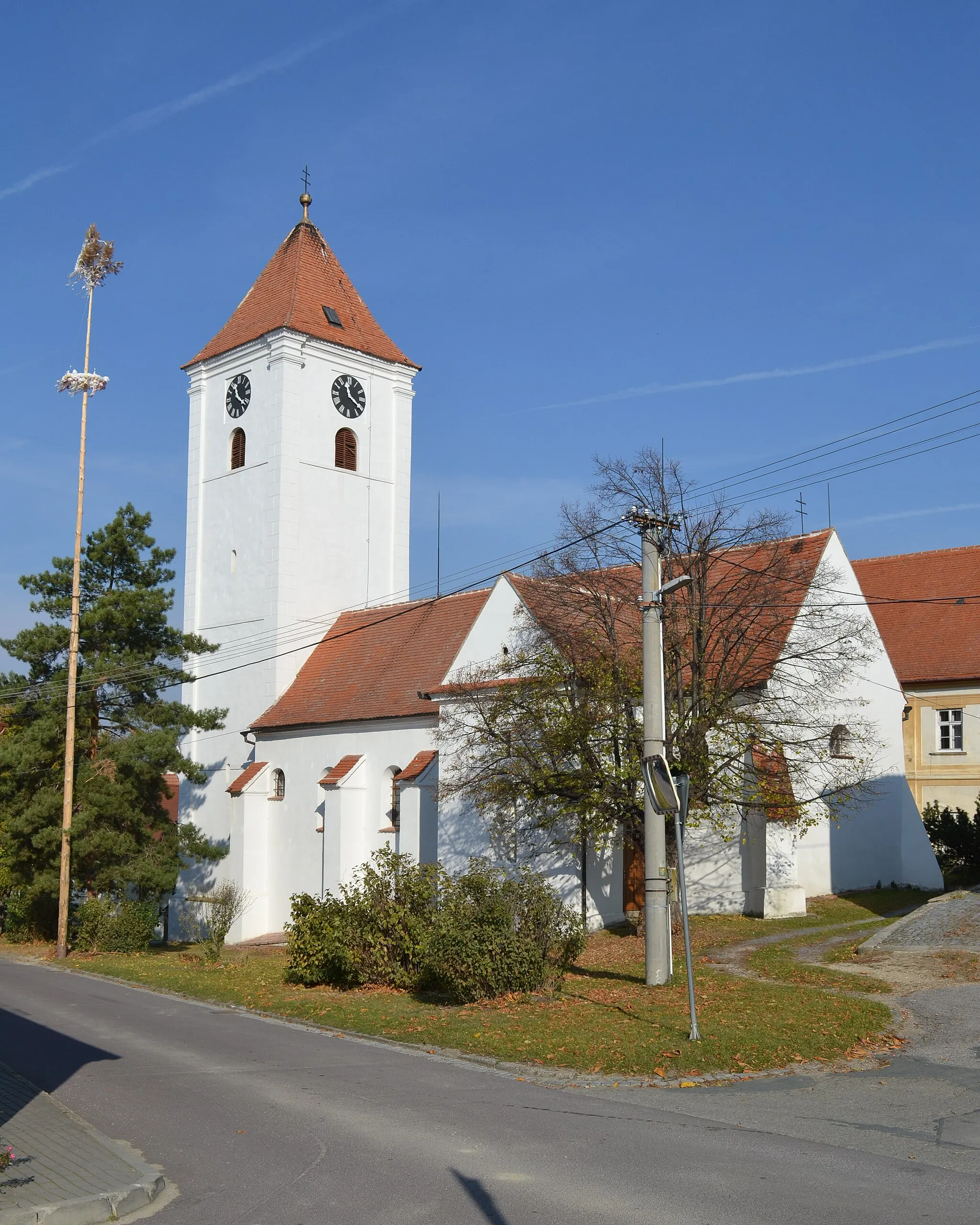 Photo showing: Perná - kostel svatého Mikuláše