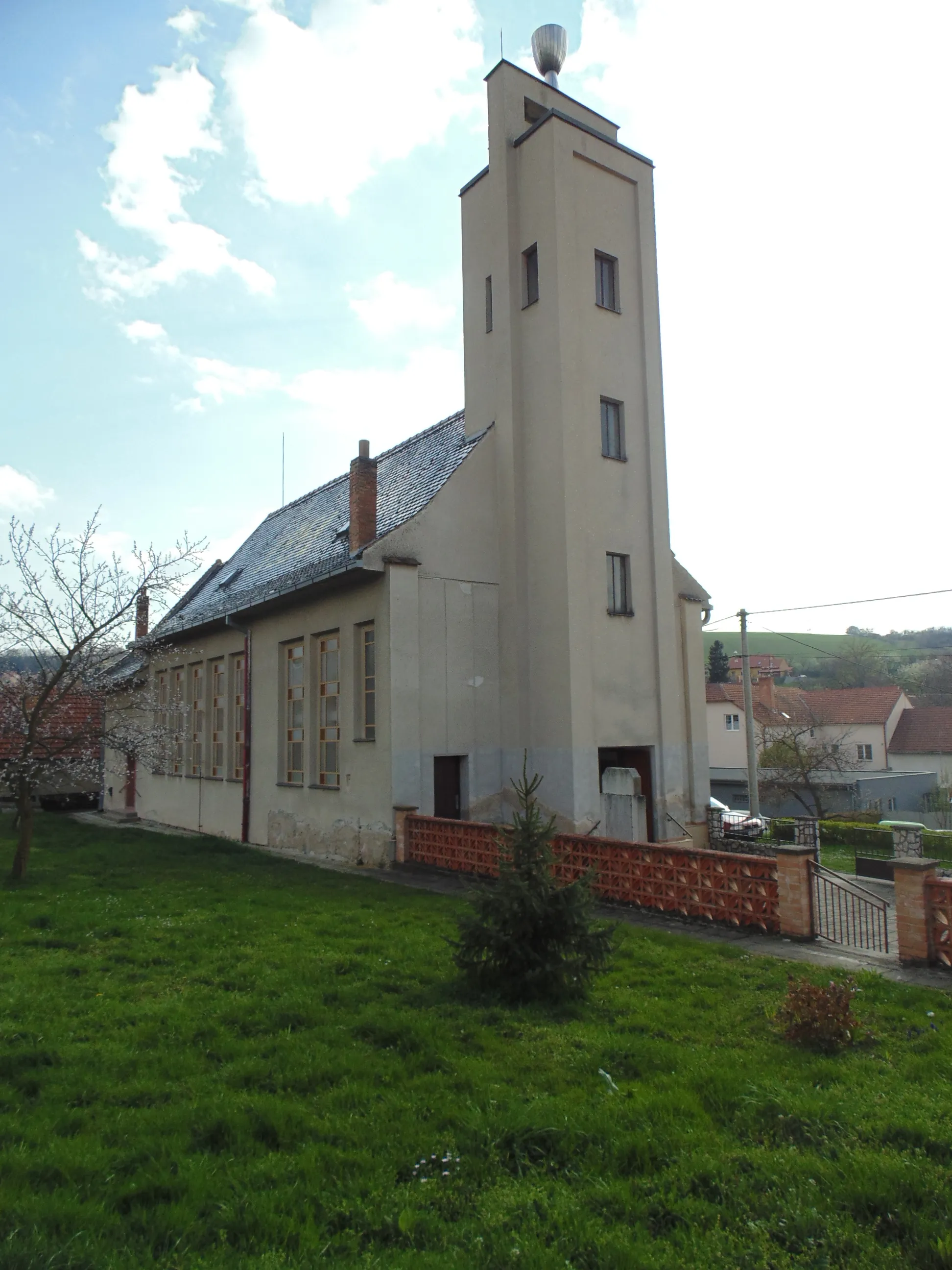 Photo showing: Evangelický kostel Nikolčice (Brněnský seniorát), Nikolčice čp. 70.
