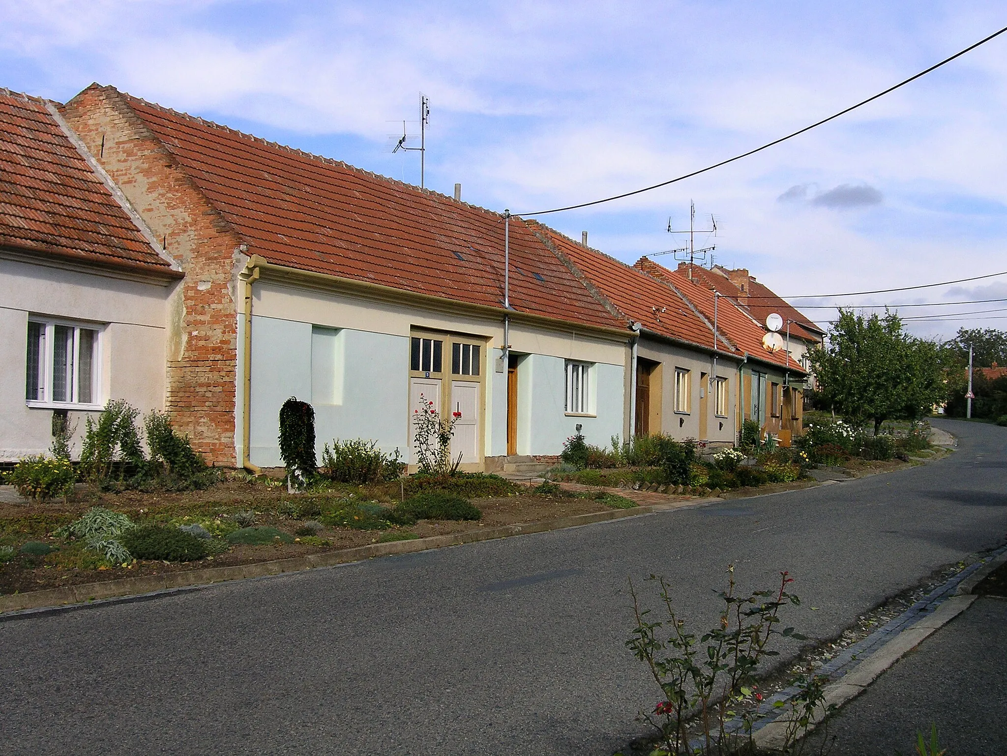 Photo showing: North part of Krumvíř village, Czech Republic