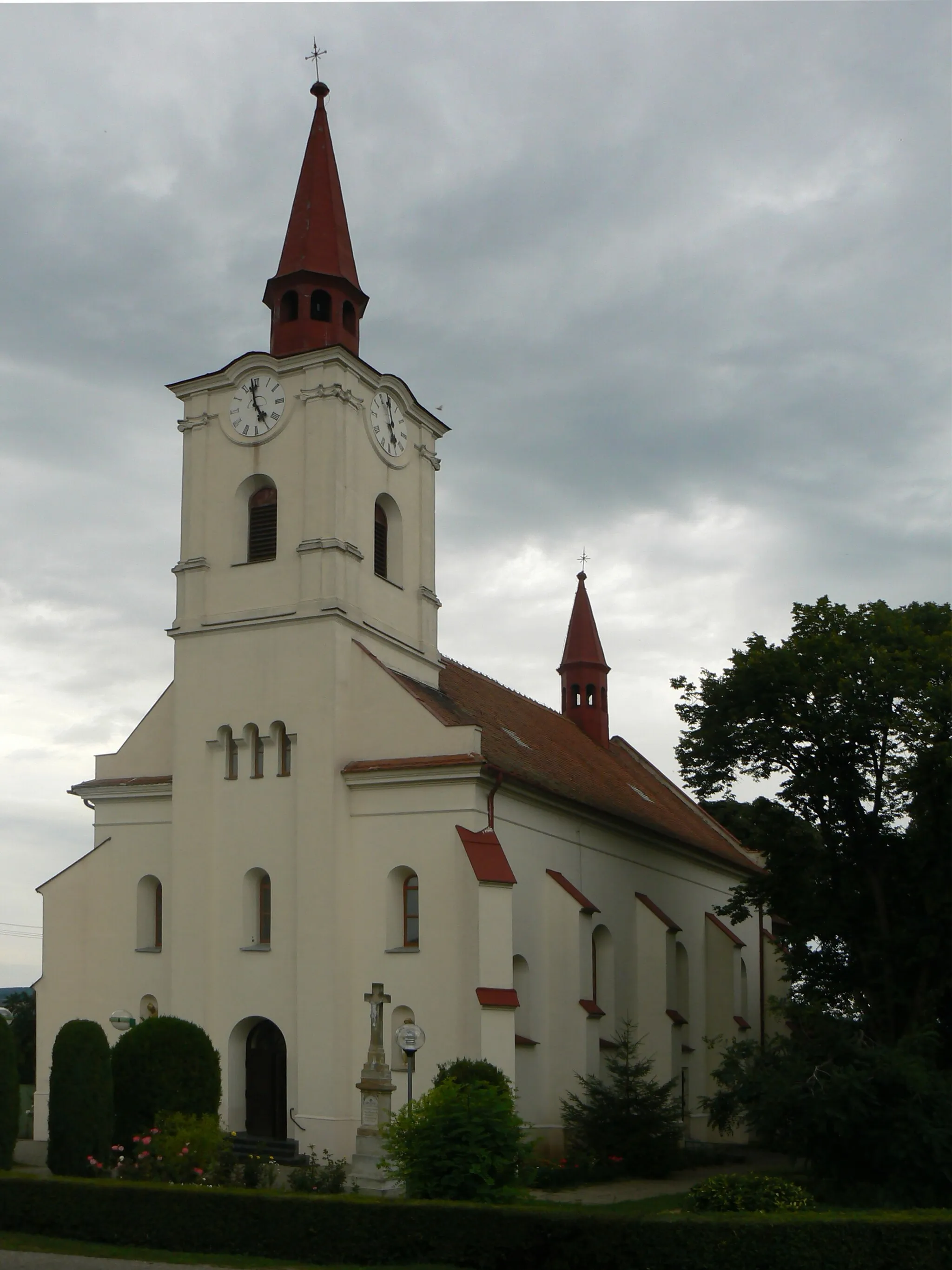 Photo showing: Kostel sv. Cyrila a Metoděje ve Věteřově.