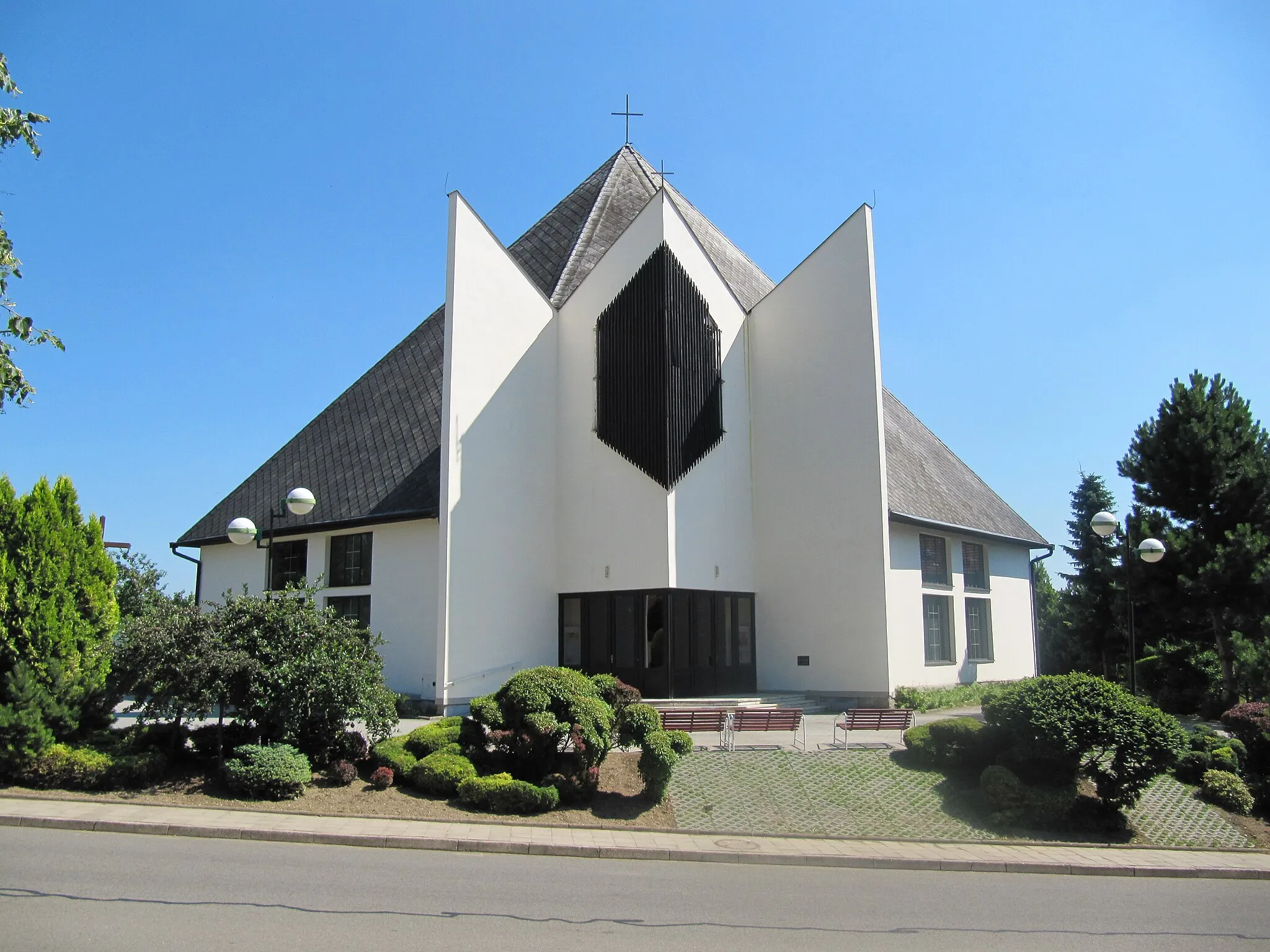 Photo showing: Starý Poddvorov in Hodonín District, Czech Republic. St. Martin-church.