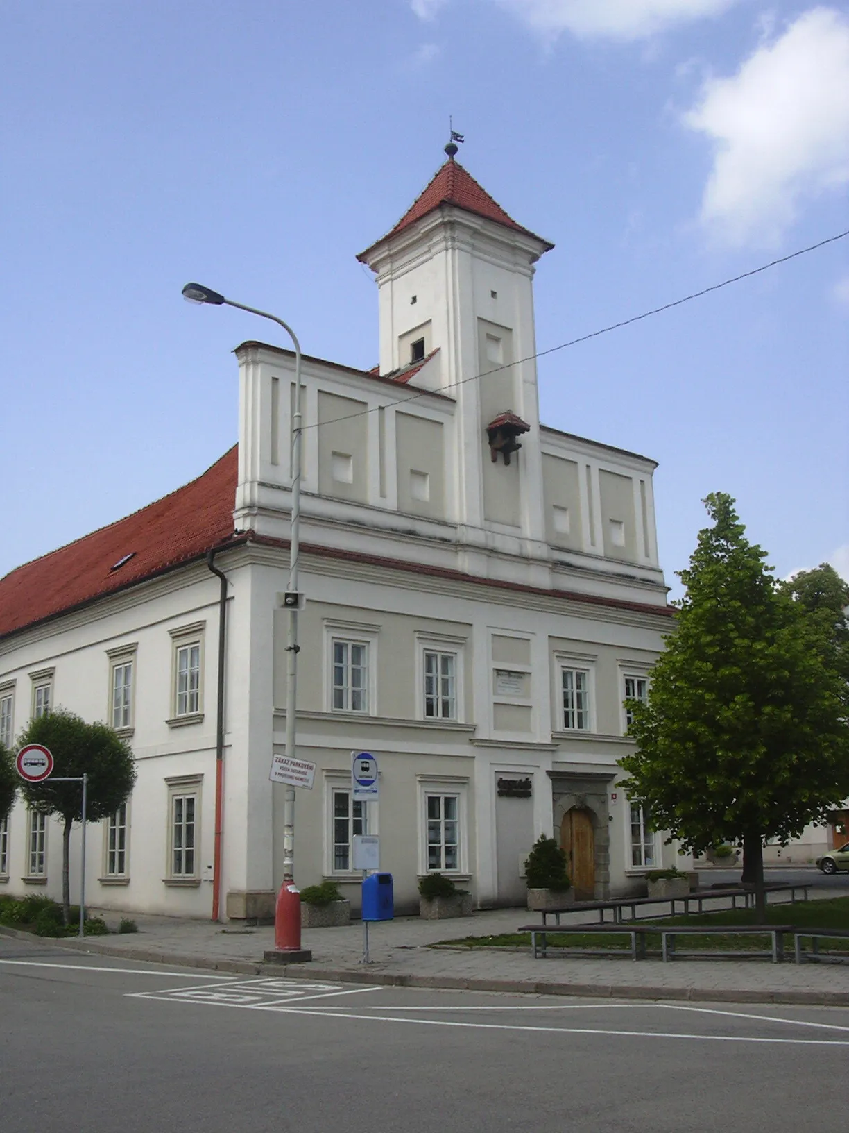 Photo showing: Rousínov, okres Vyškov. Stará radnice.)