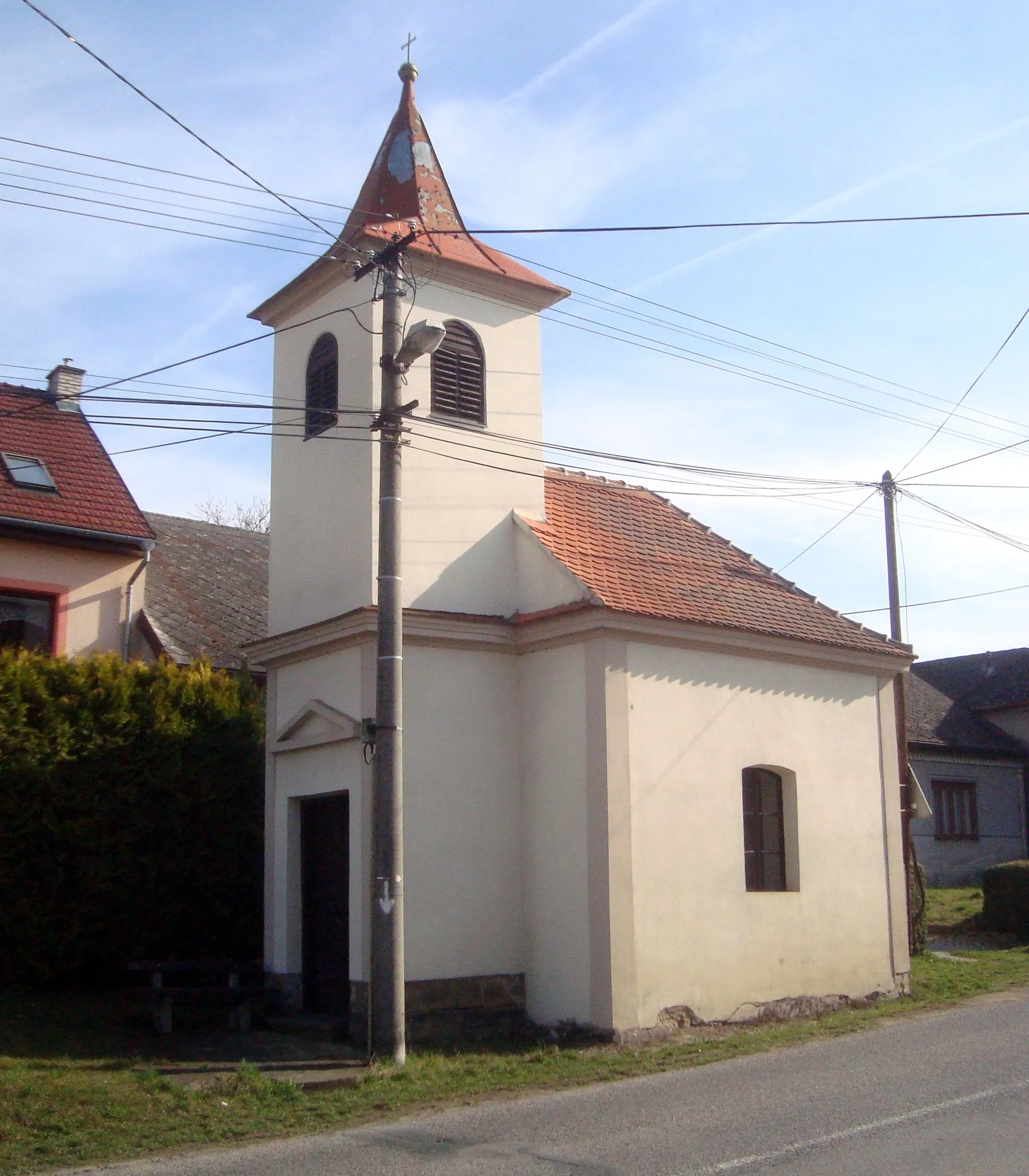 Photo showing: Tetčice, kaple svatého Floriána