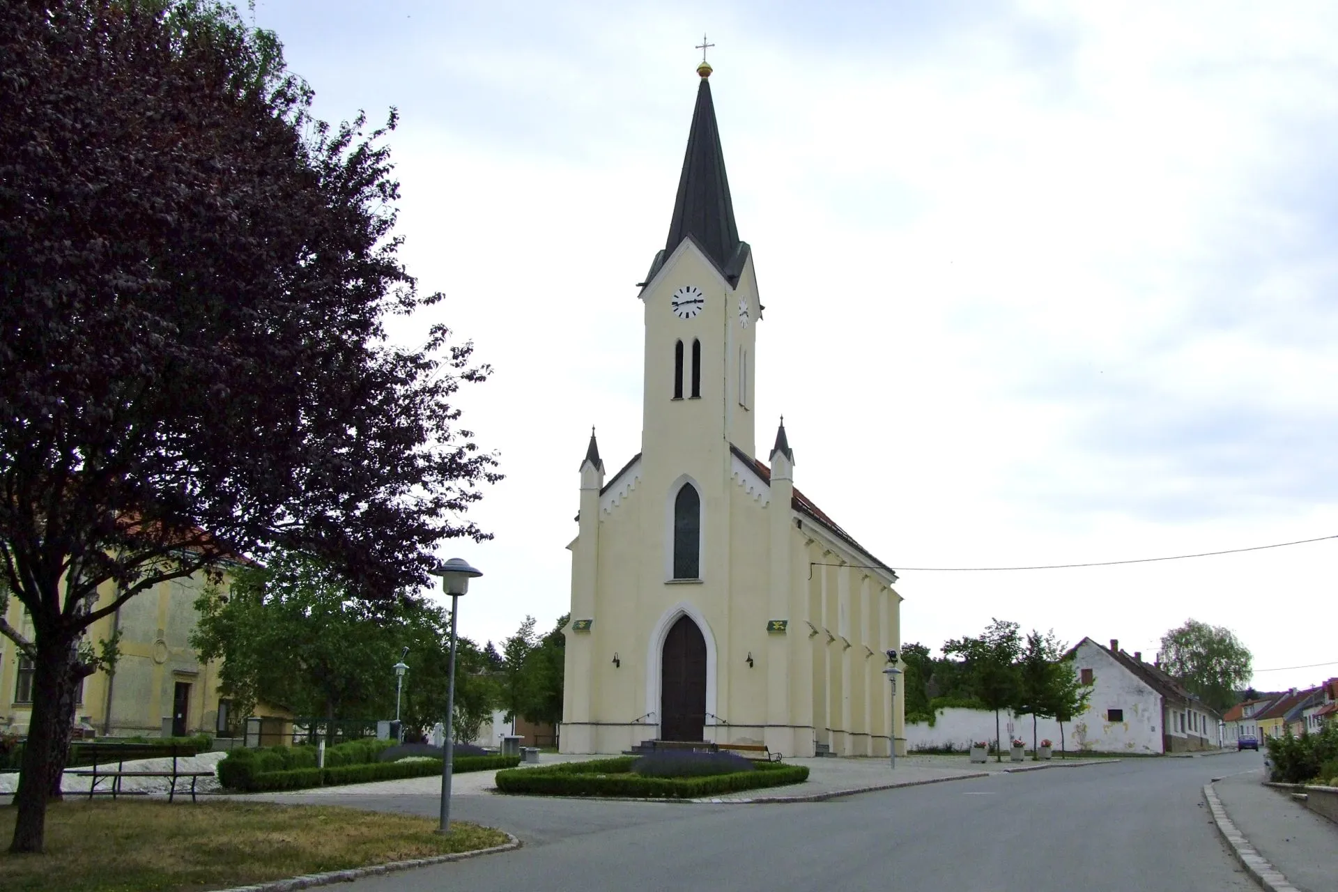 Photo showing: Kath. Filialkirche Mariahilf