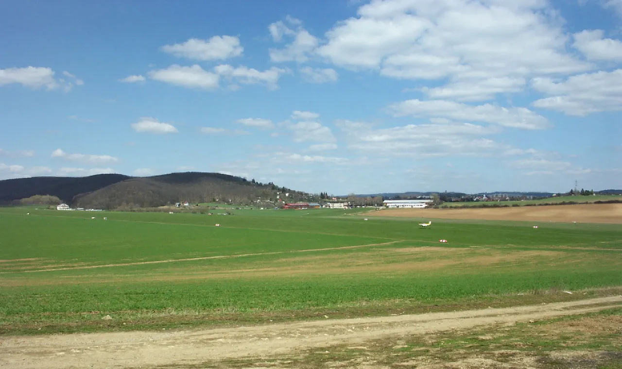 Photo showing: Medlánky Airport and filelds at Brno-Komin