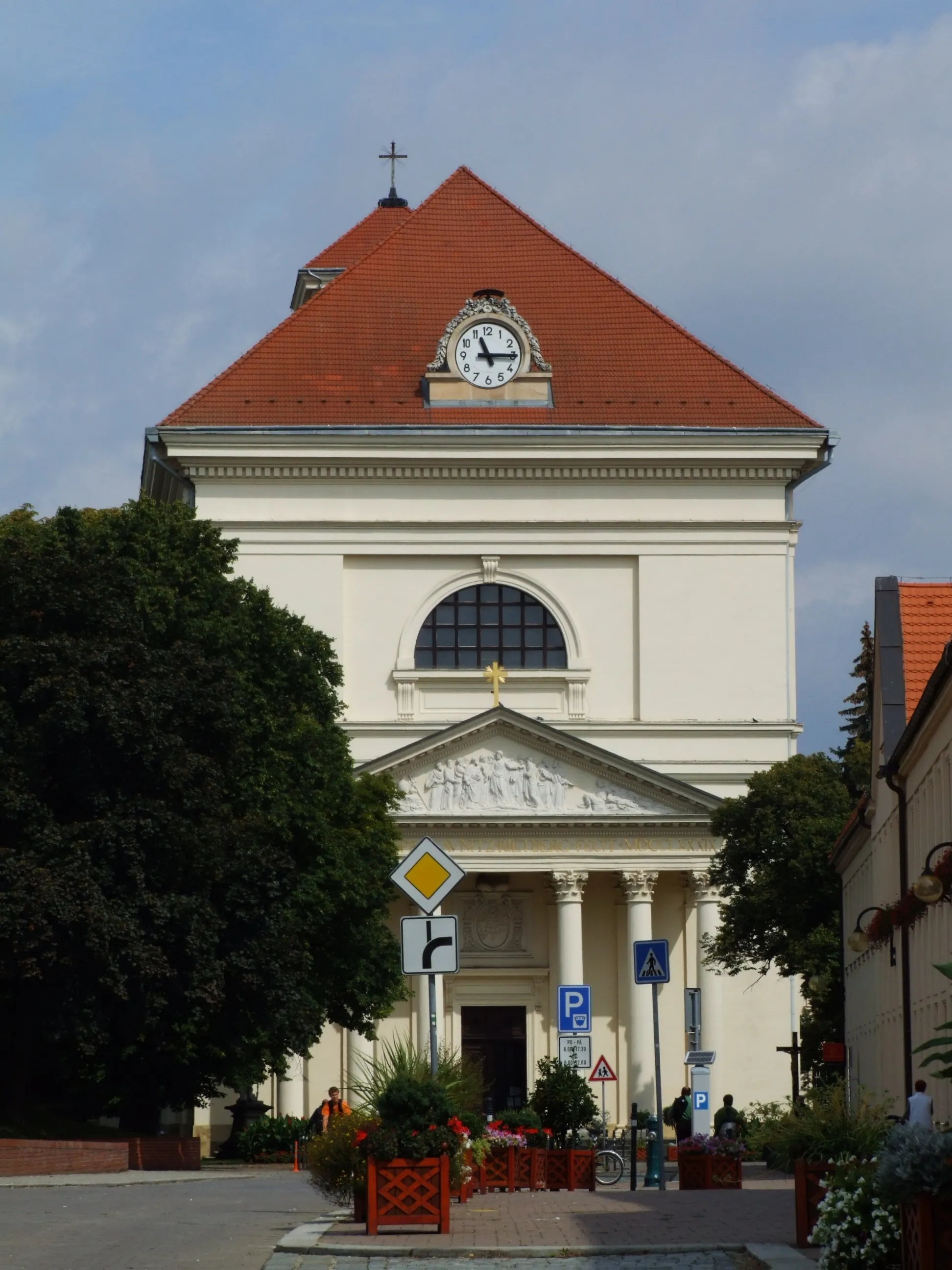 Photo showing: Church of the Resurrection of the Lord, Slavkov u Brna (Austerlitz), Moravia