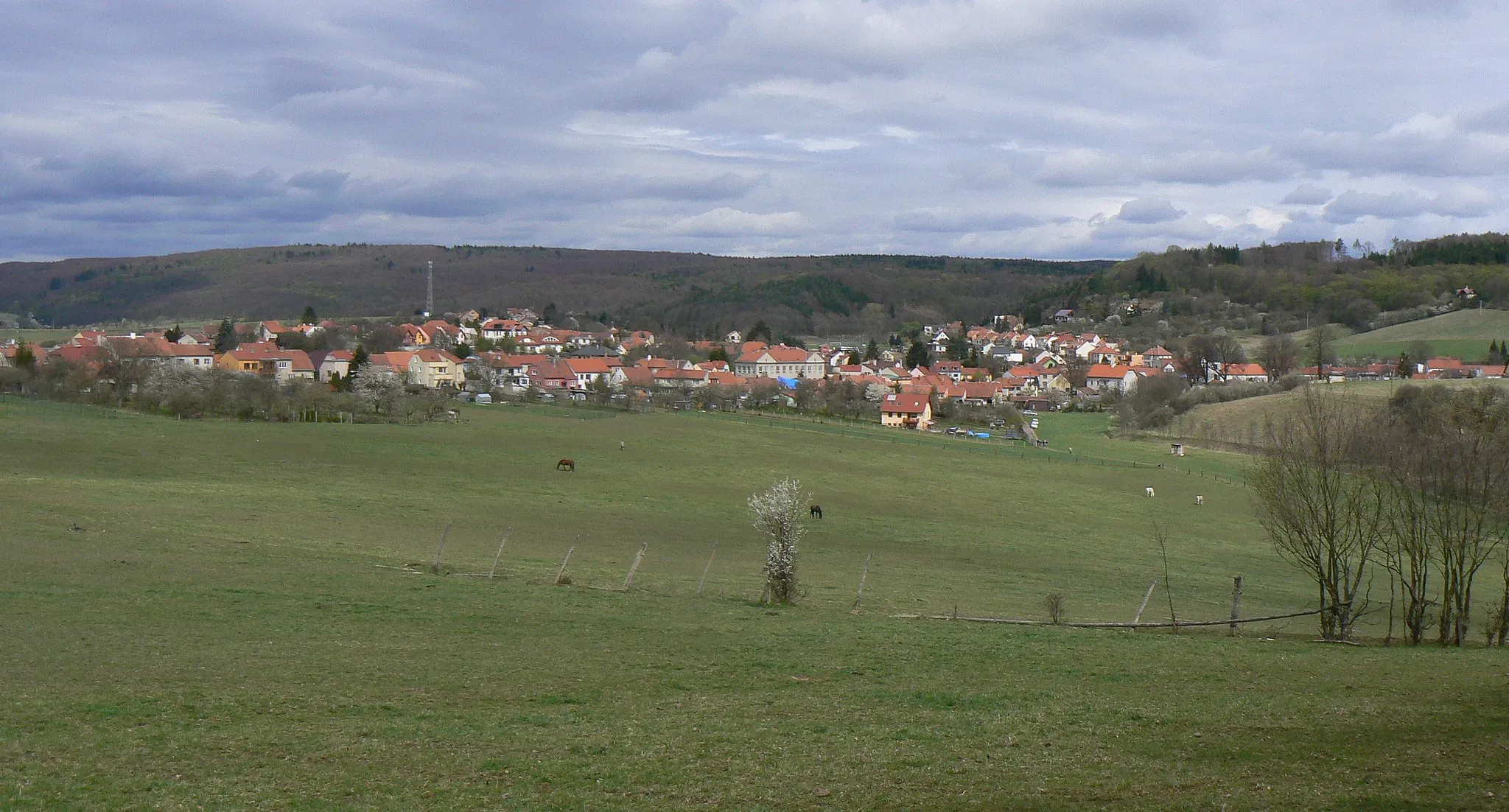 Photo showing: Pohled na Ochoz u Brna od jihu.