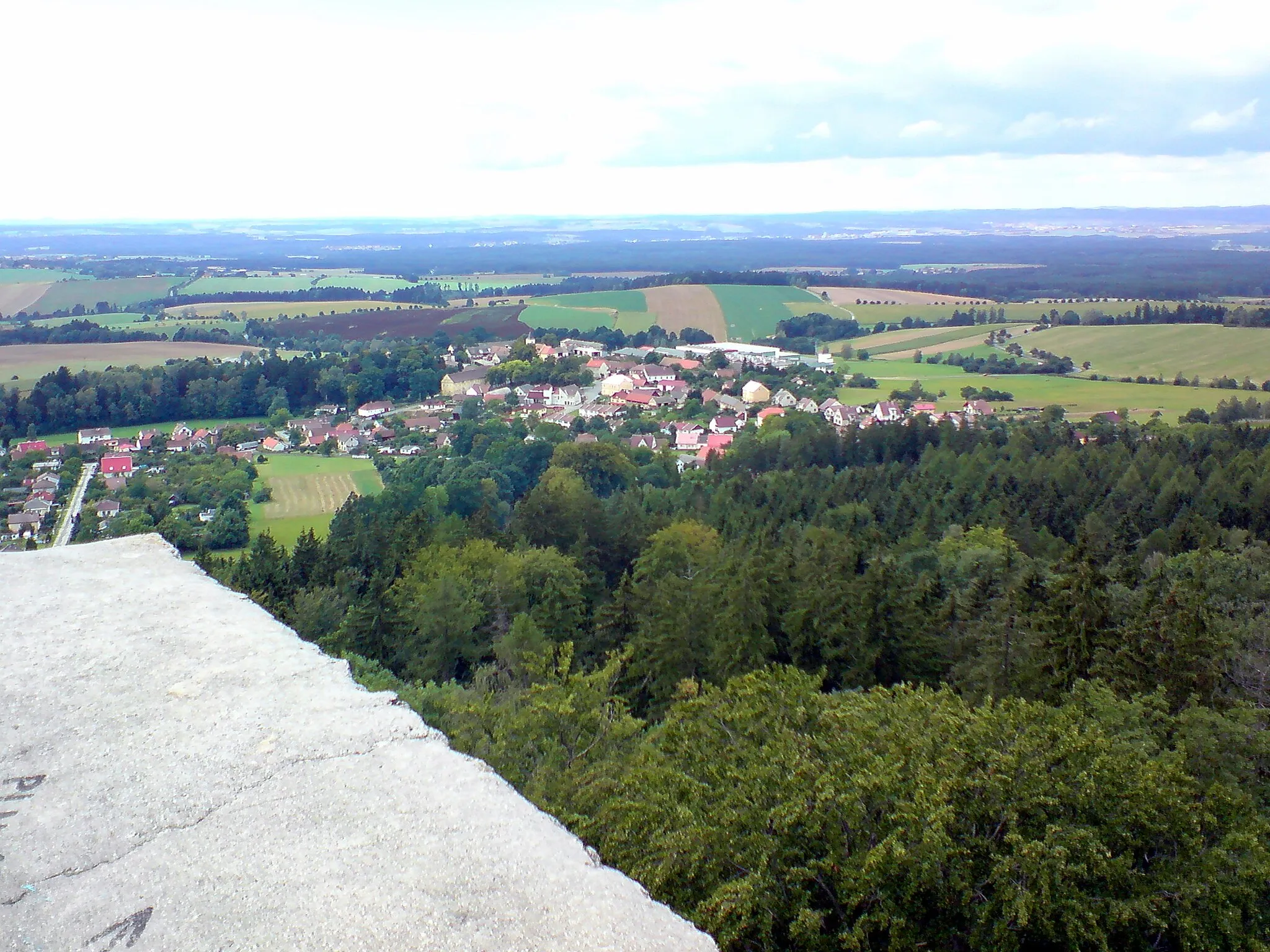 Photo showing: Choustník z hradu