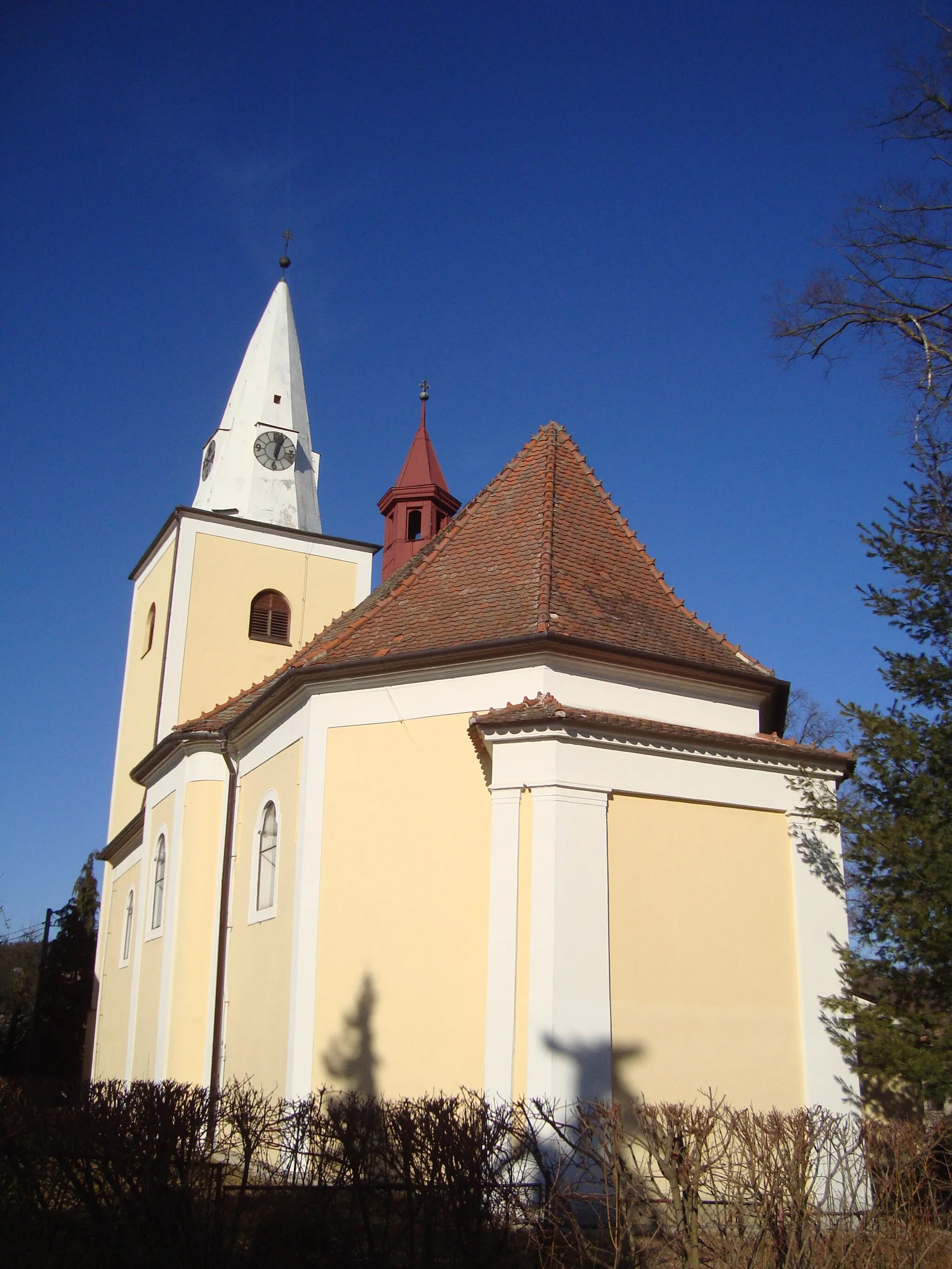 Photo showing: Kostel sv. Mikuláše ve Veverských Knínicích