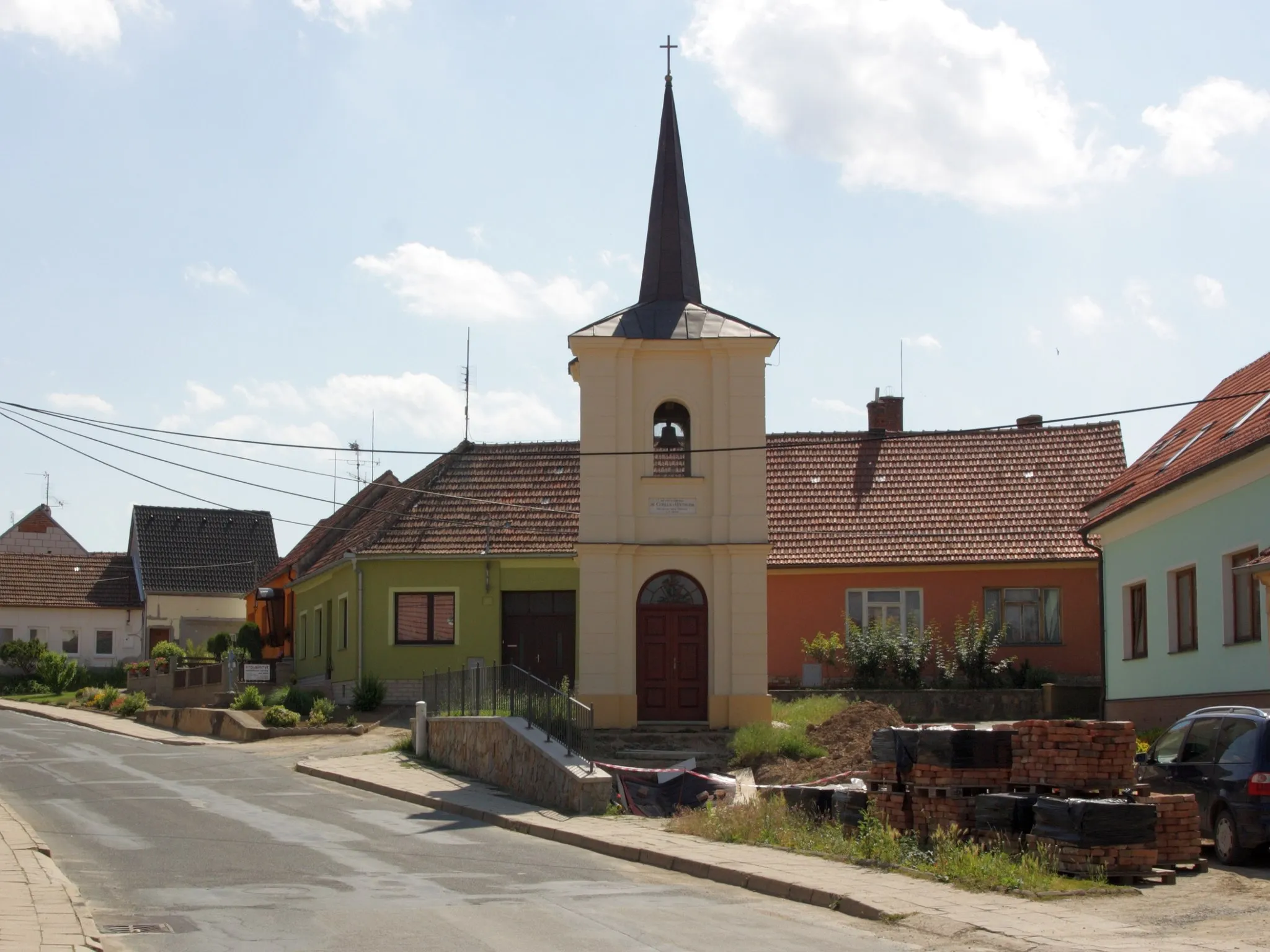 Photo showing: Prštice - zvonice.