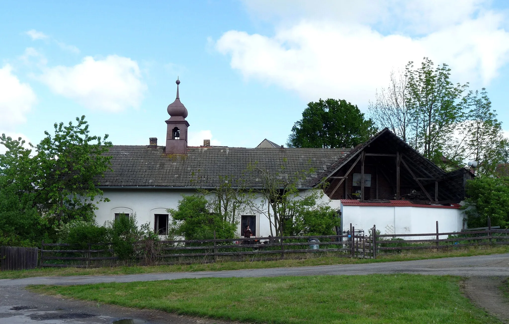 Photo showing: House No 16 in the village of Hřiště, Havlíčkův Brod District, Vysočina Region, Czech Republic.