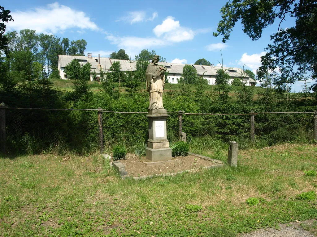 Photo showing: Statue in Luka nad Jihlavou in Jihlava District – entry no. 34707.
