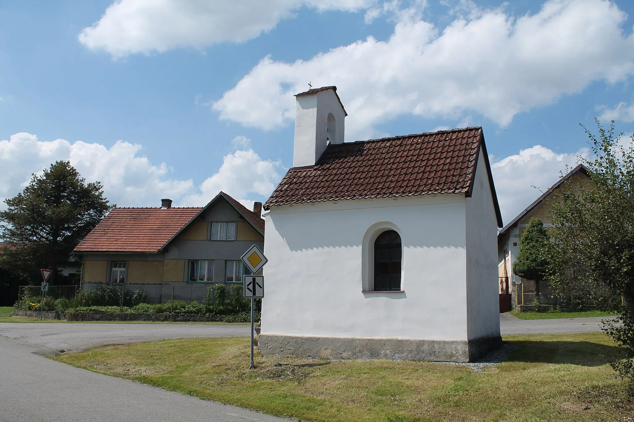 Photo showing: Chapel, Domamyšl, Vodice, Tábor District, Czech Republic