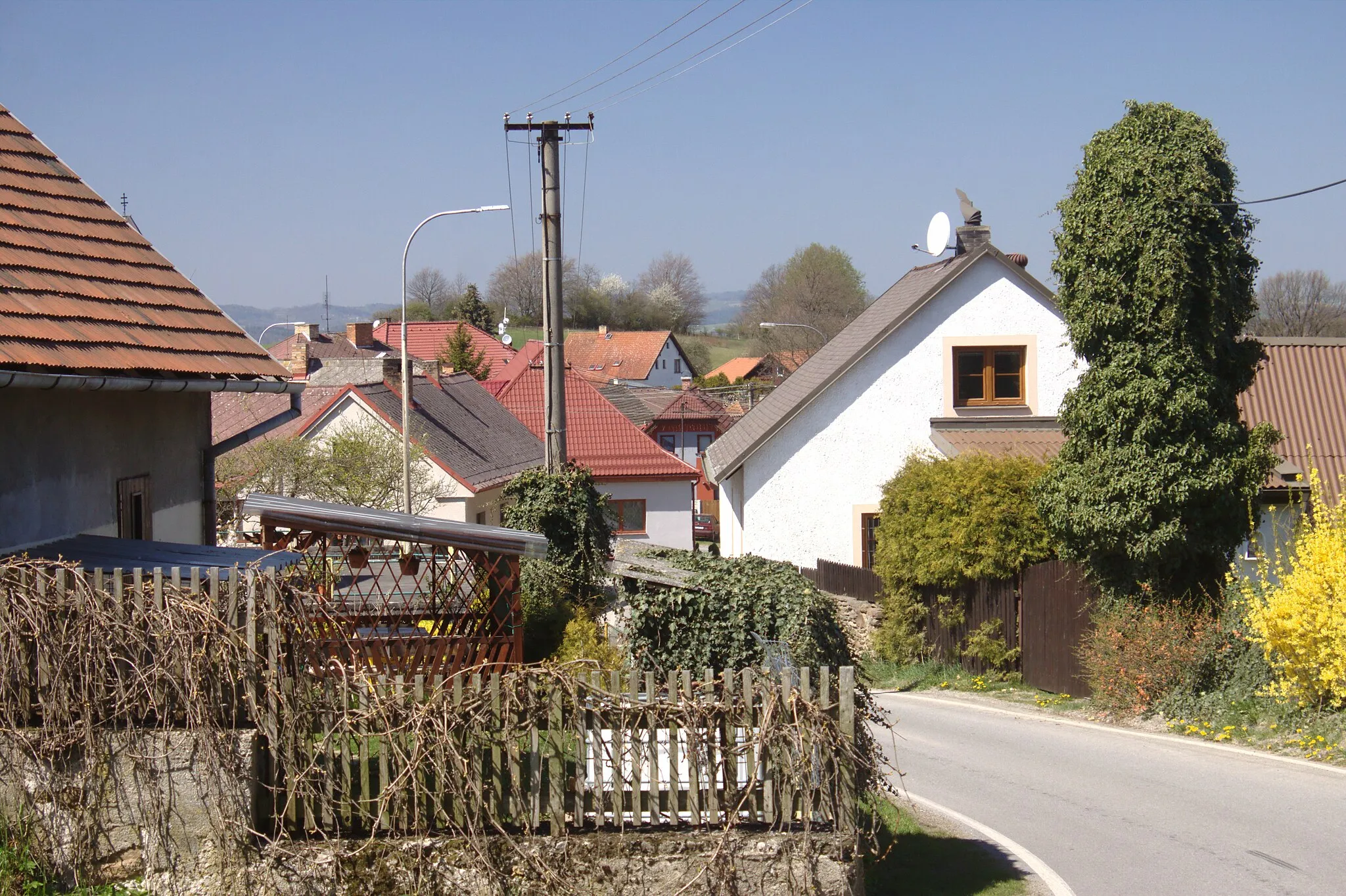 Photo showing: This photograph was created as a part of Wikiexpedition Mladá Vožice, a project supported by Wikimedia Foundation grant.