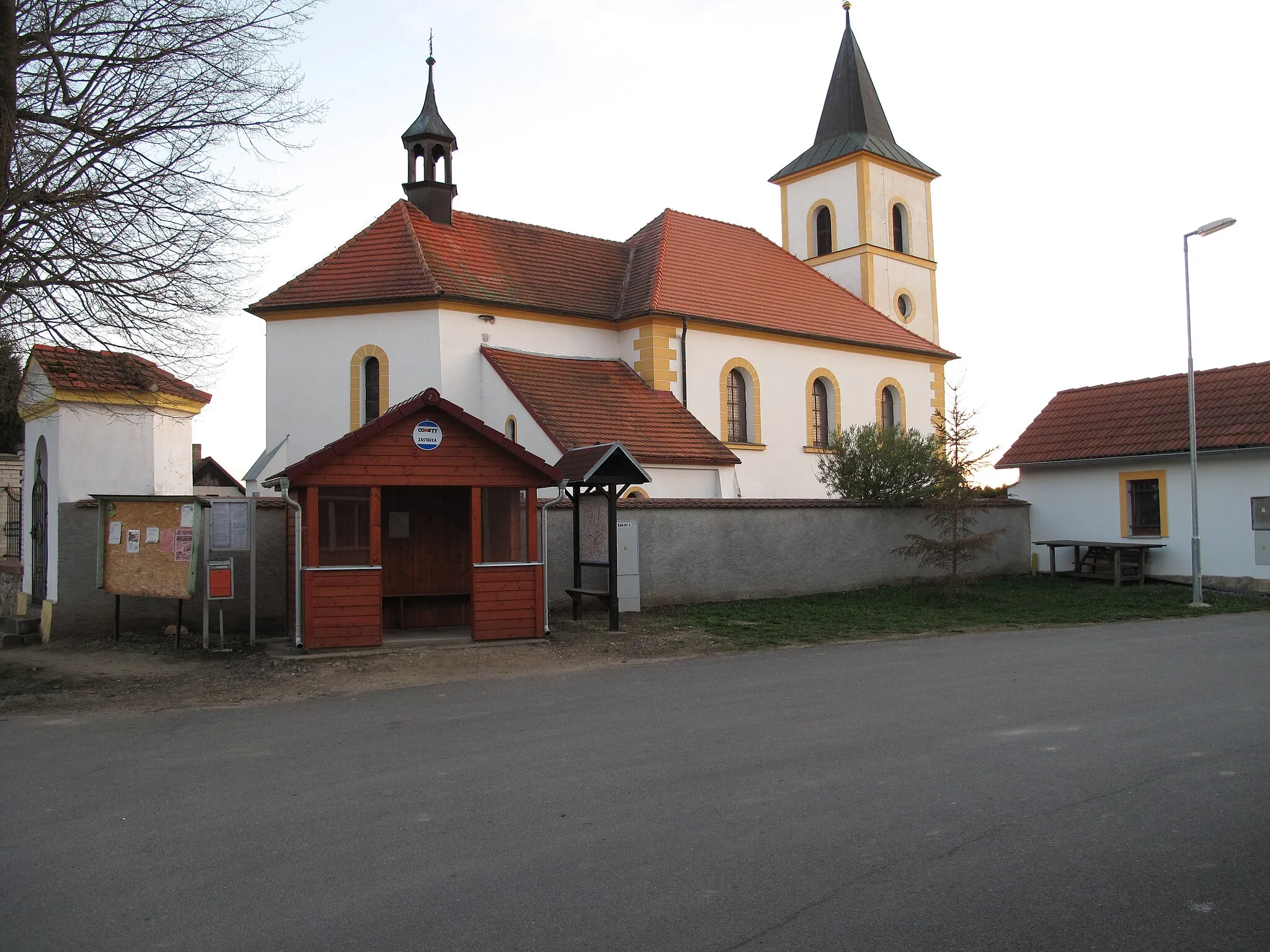 Photo showing: Church in Vrcholtovice.