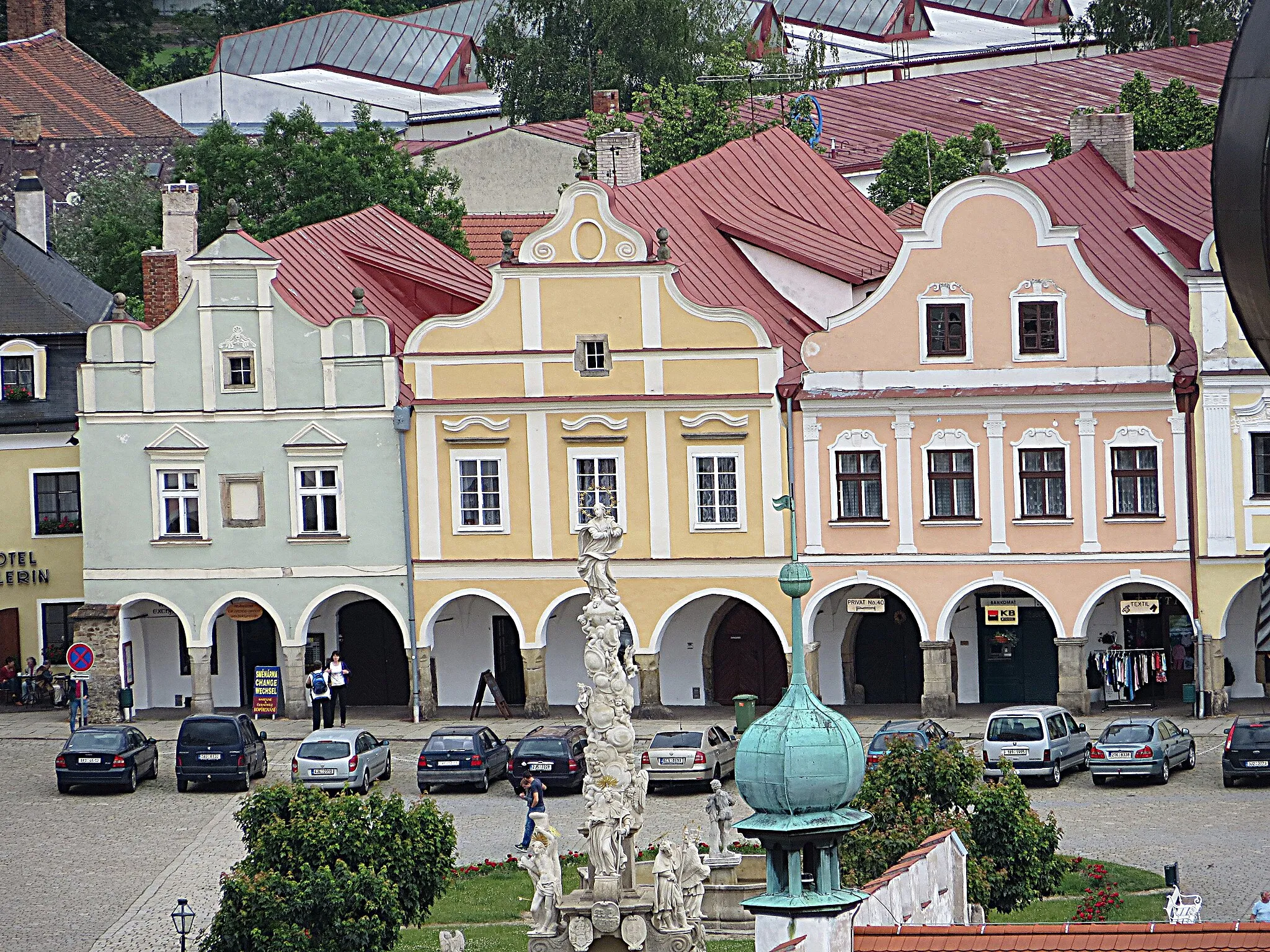 Photo showing: Náměstí Zachariáše z Hradce