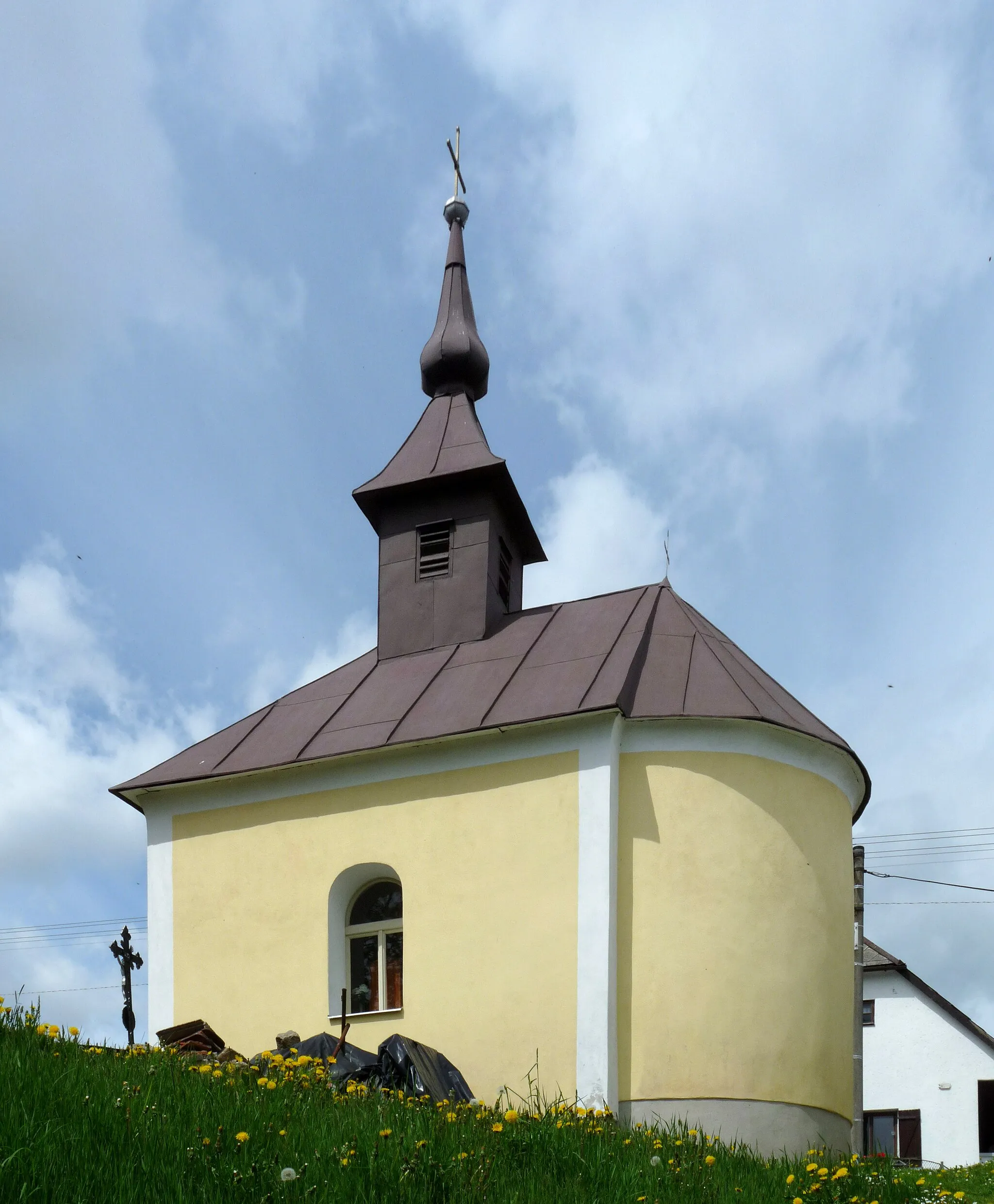 Photo showing: Chapel in the village of Horní Bolíkov, Jindřichův Hradec District, South Bohemian Region, Czech Republic, part of Studená.