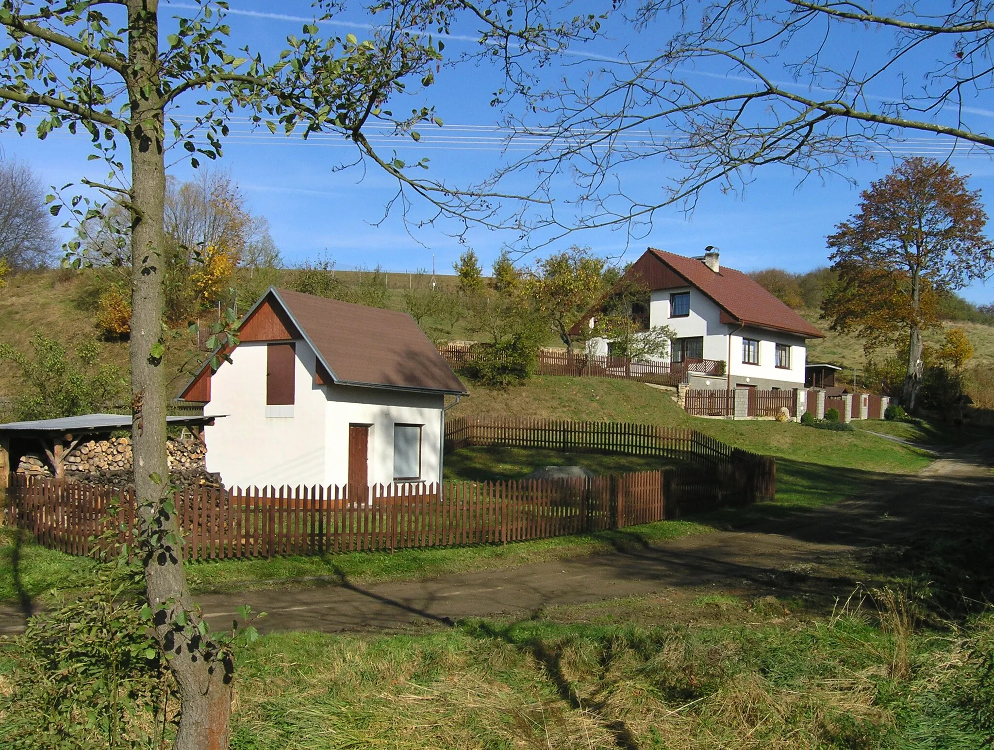 Photo showing: East part of Hybrálec village, Czech Republic