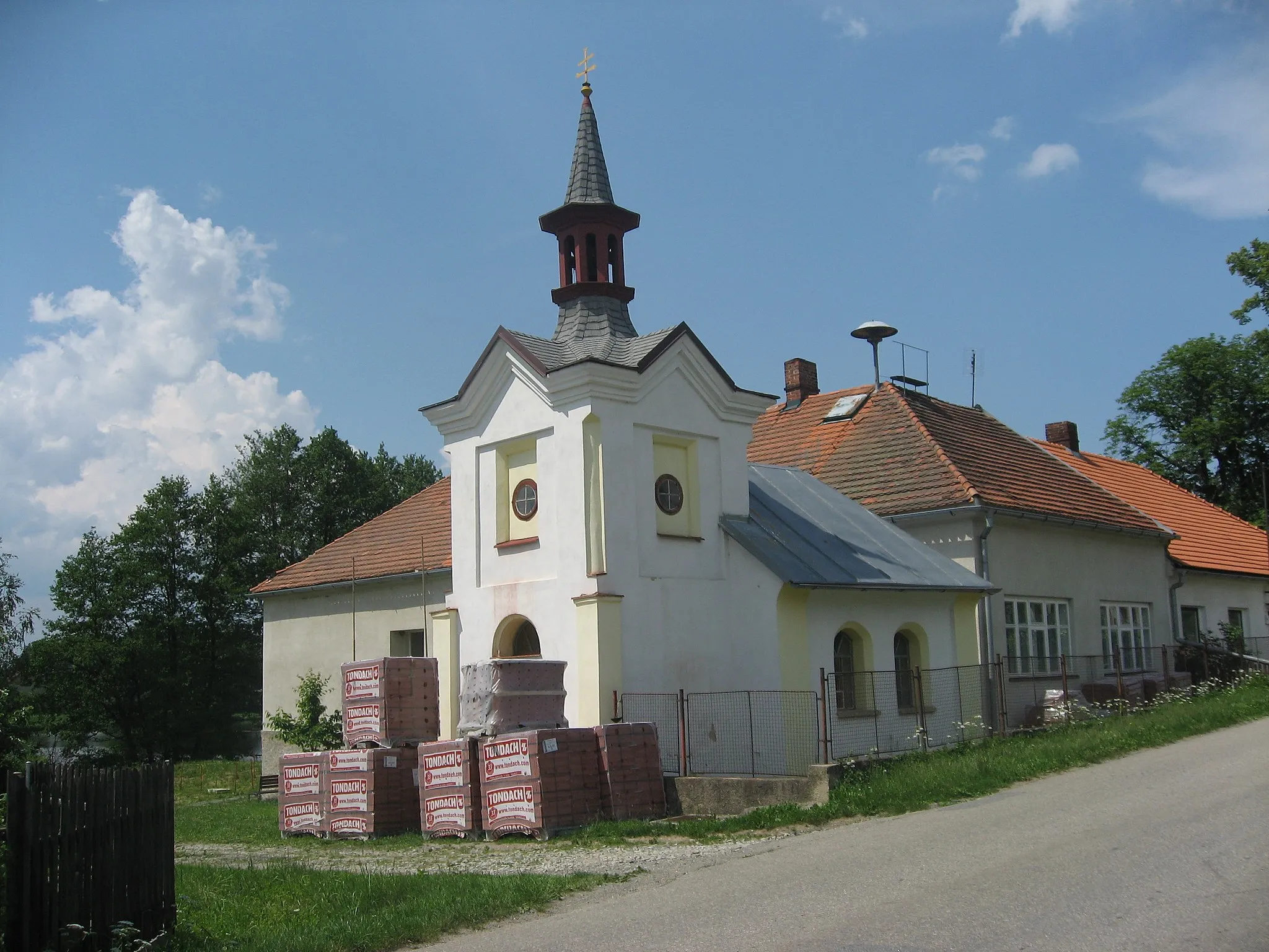 Photo showing: Krasoňov, kaple