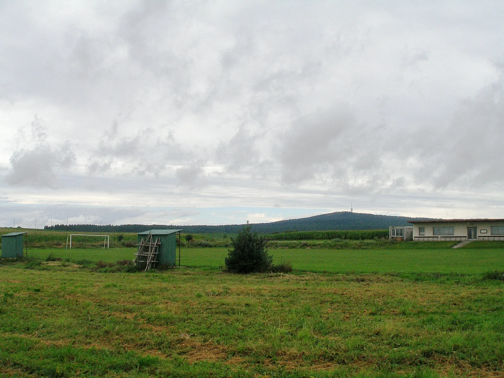 Photo showing: Velká Chyška - the soccer field