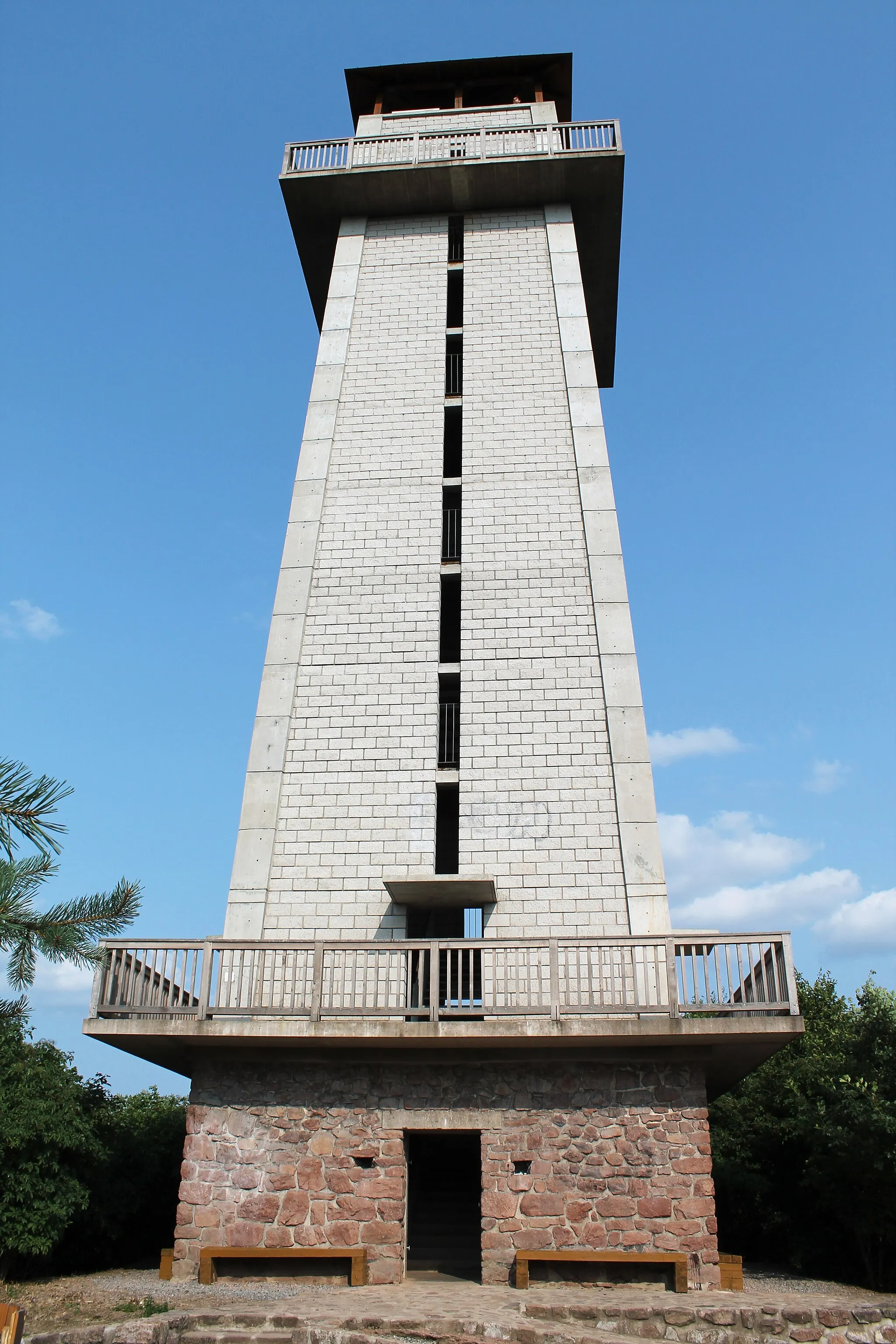 Photo showing: Tišnov observation tower, Tišnov, Brno-venkov Disctrict, Czech Republic