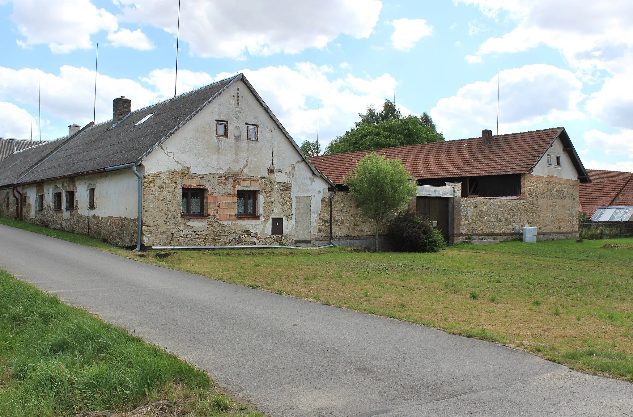 Photo showing: House No 6 in Lhota, part of Lhota-Vlasenice, Czech Republic.