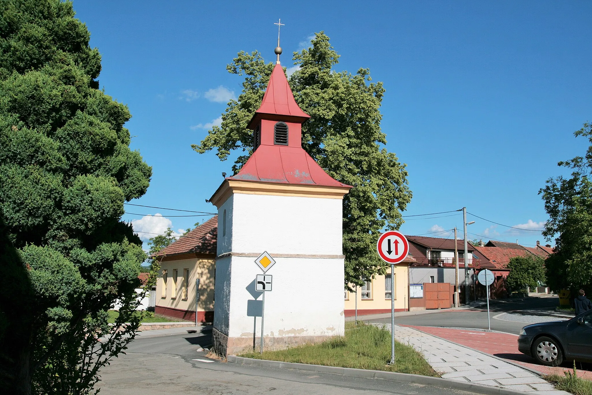 Photo showing: Hluboké Dvory, Brno-Country District, Czech Republic.