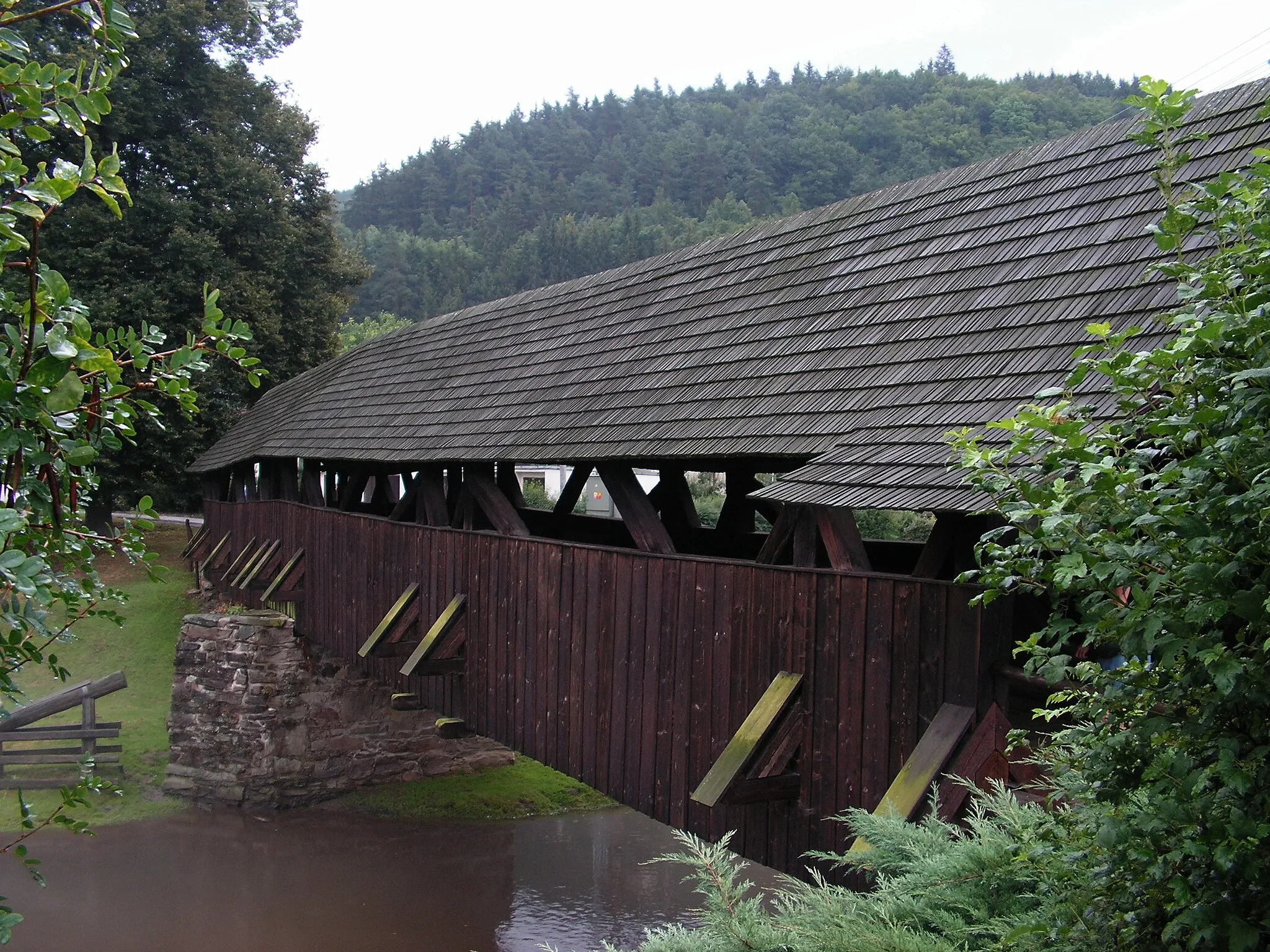 Photo showing: Dřevěný most v obci Černvír v okrese Brno-venkov