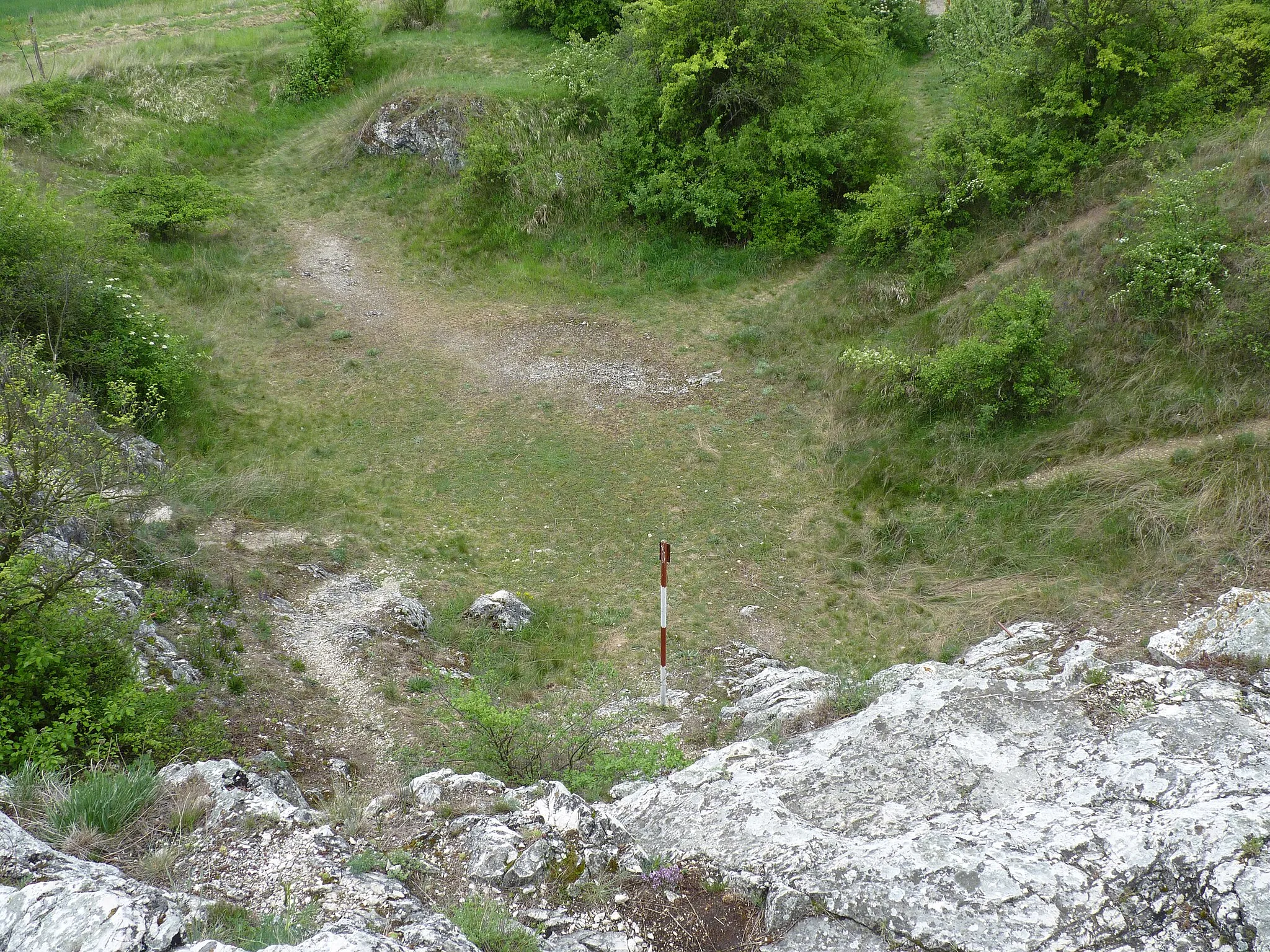 Photo showing: Kocici skala, natural monument. Palava, South Moravian Region, Czech Republic