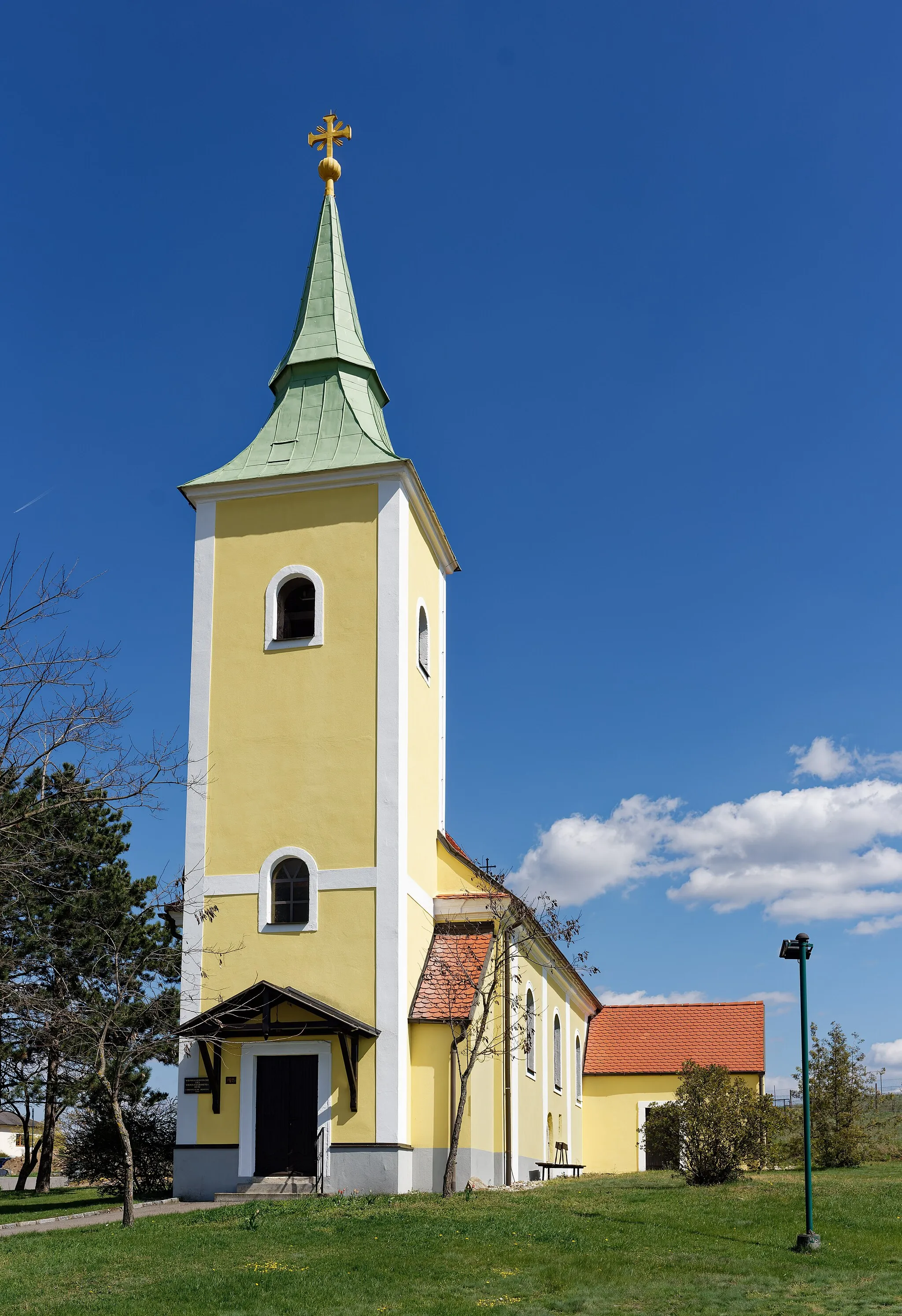 Photo showing: Catholic branch church at Pillersdorf, municipality Zellerndorf, Lower Austria, Austria