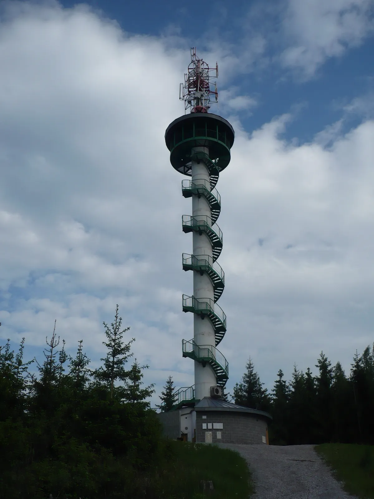 Photo showing: Podvrsi u Veselic Observation tower, near Brno, Czech Republic