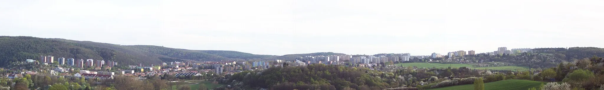 Photo showing: Panorama of Brno-Bystrc city district Panorama brněnské městské části Brno-Bystrc