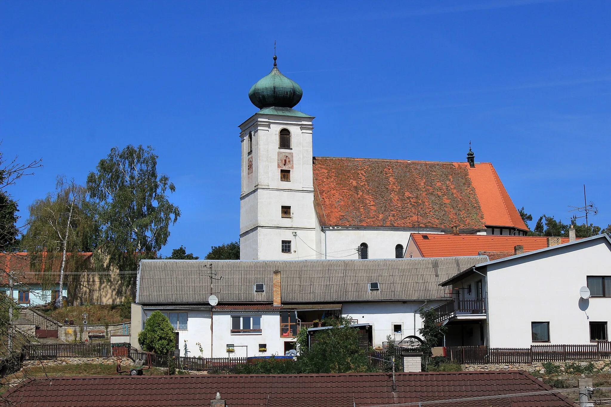 Photo showing: Church in Bílkov, part of Dačice, Czech Republic.