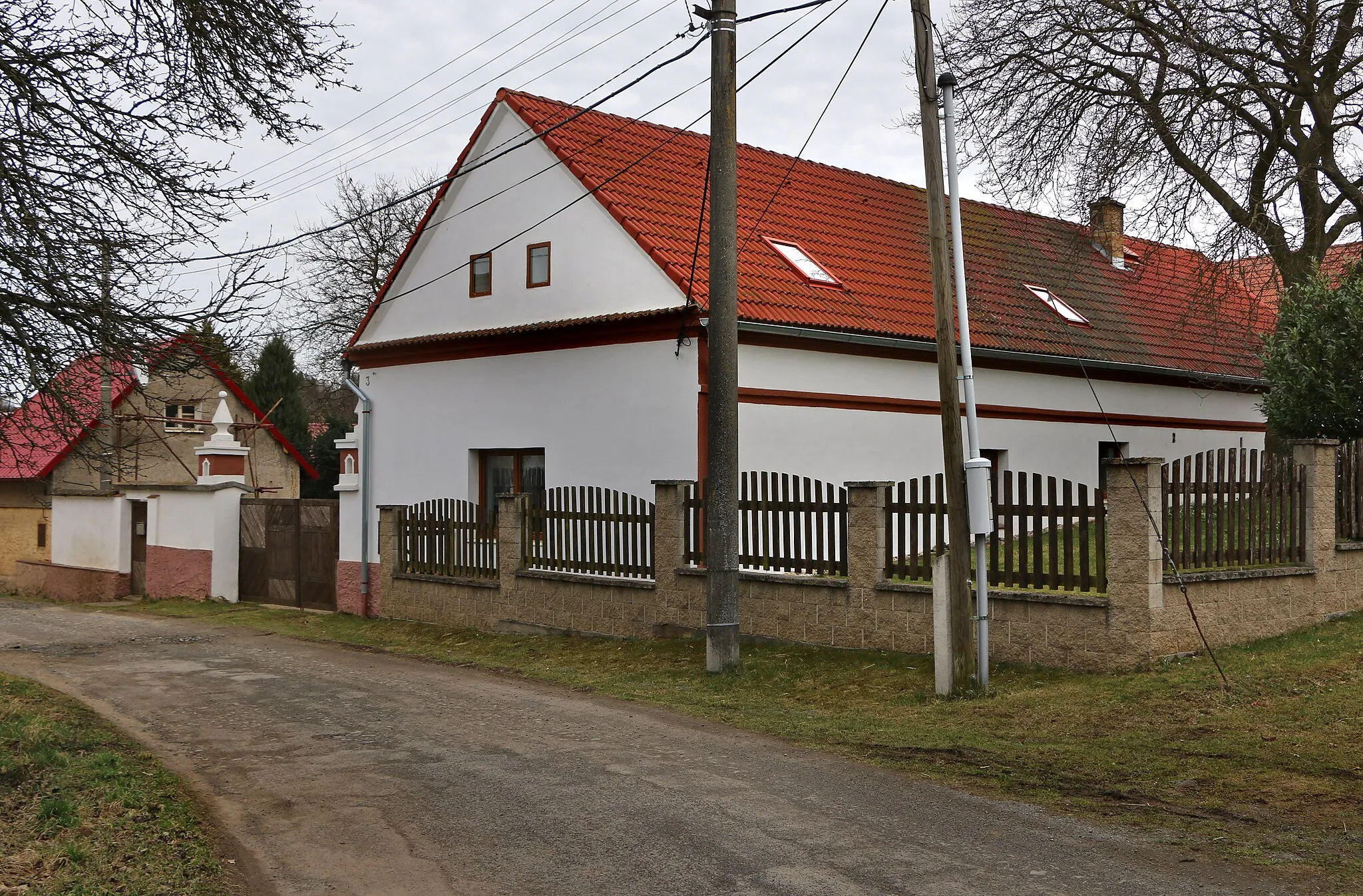 Photo showing: House No 3 in Náklov, part of Líšťany, Czech Republic.