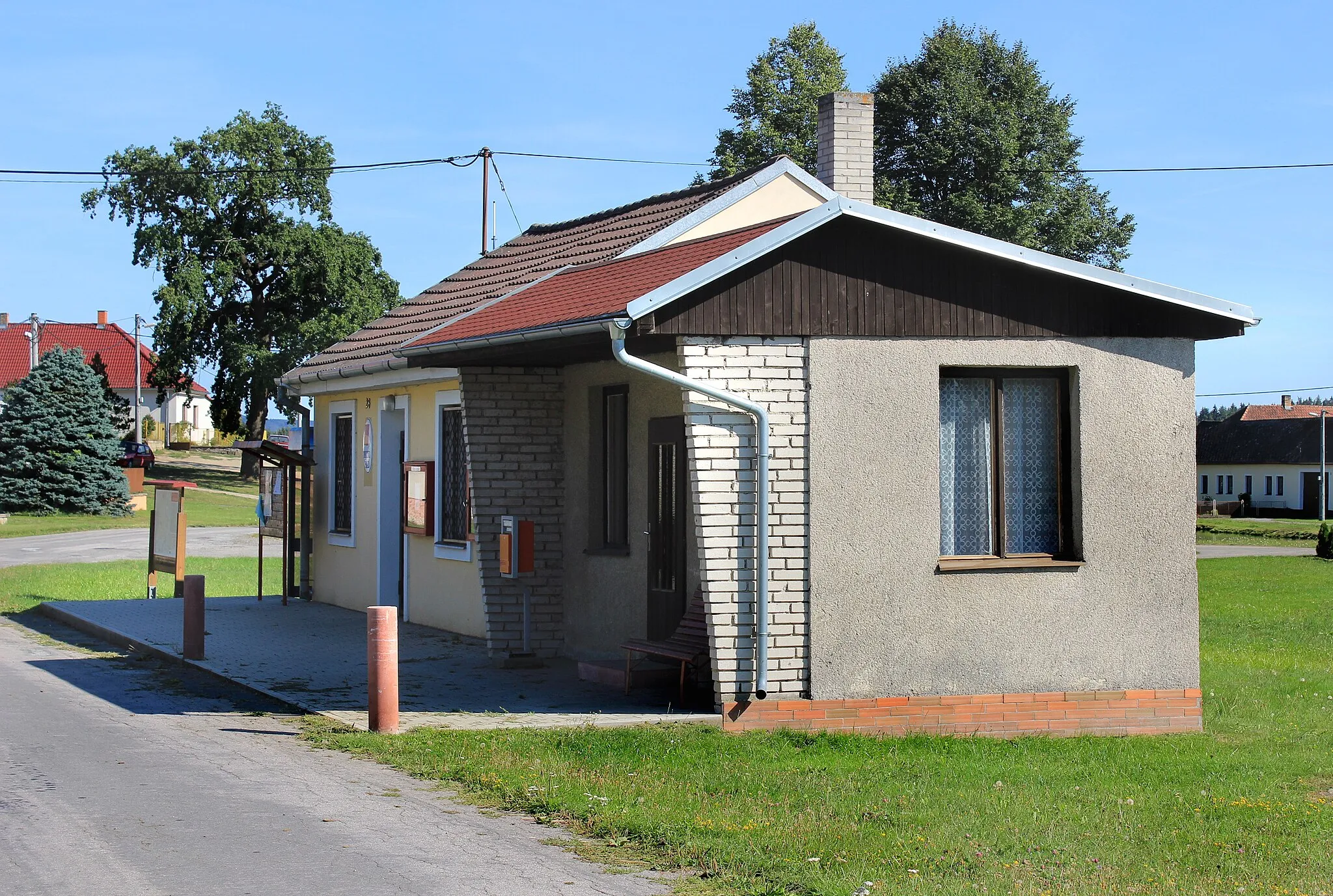 Photo showing: Municipal office in Zadní Vydří, Czech Republic.