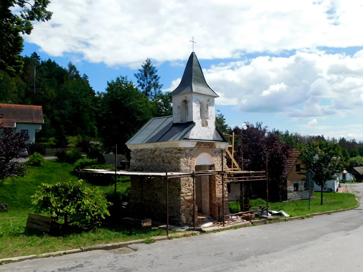 Photo showing: Chapel in Martinice u Onšova in Pelhřimov District – entry no. 38295.