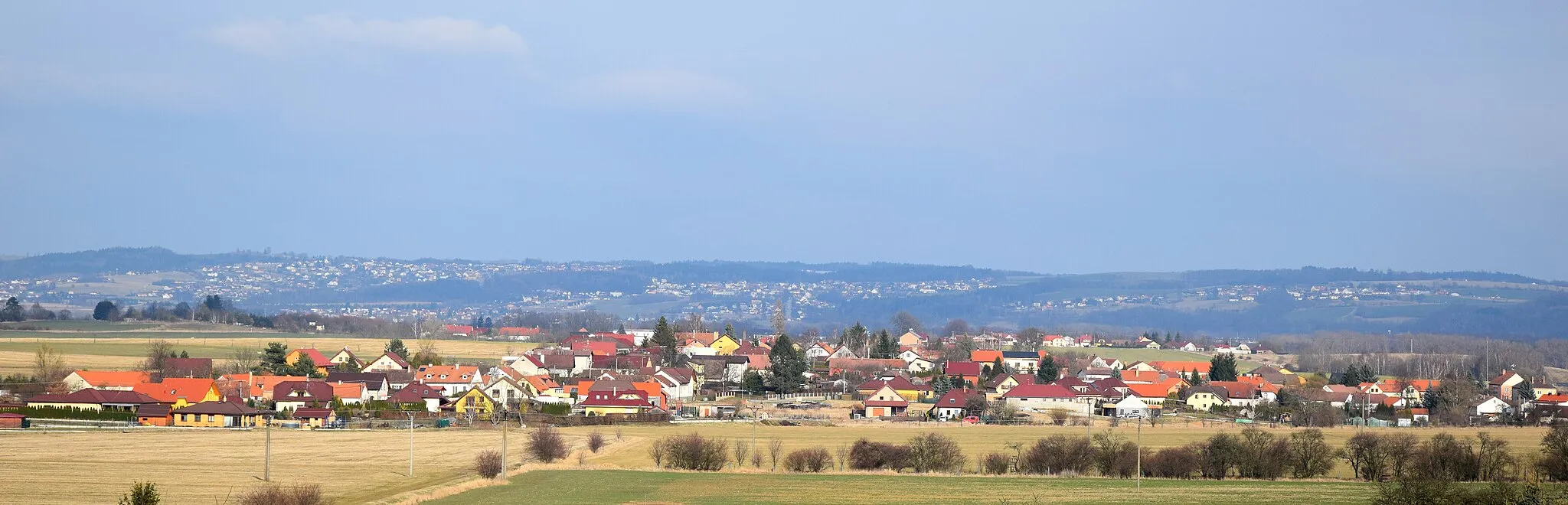 Photo showing: The village of Nové Homole. View from the village of Závraty. České Budějovice district, the Czech Republic.