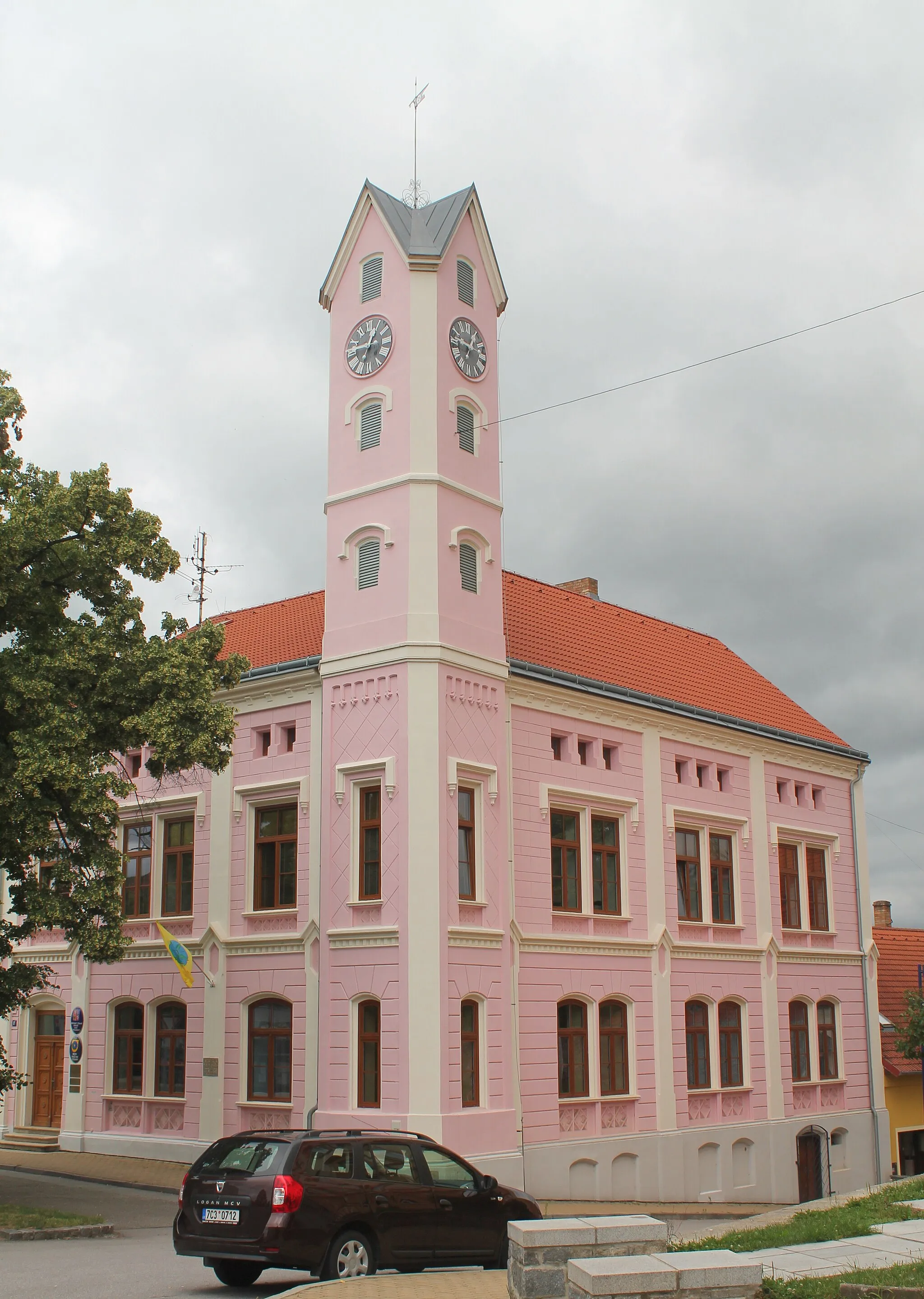 Photo showing: Town hall, Stráž nad Nežárkou, Jindřichův Hradec District, Czech Republic