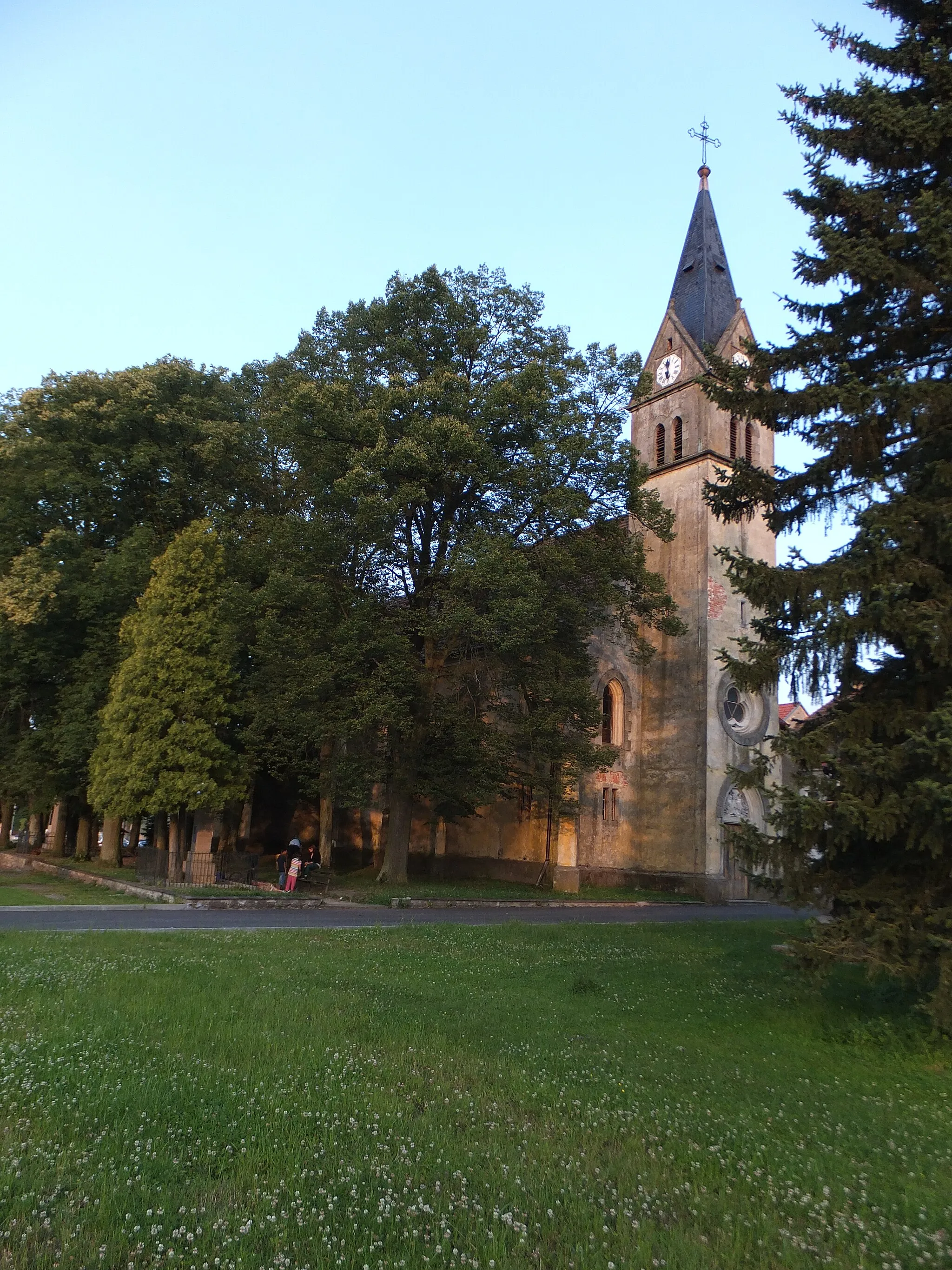 Photo showing: Rapšach - the Saint Sigismund church