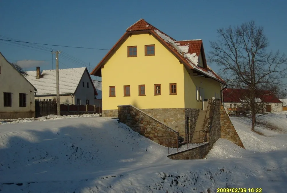 Photo showing: Budova obecního úřadu v Nové Vsi nad Lužnicí.