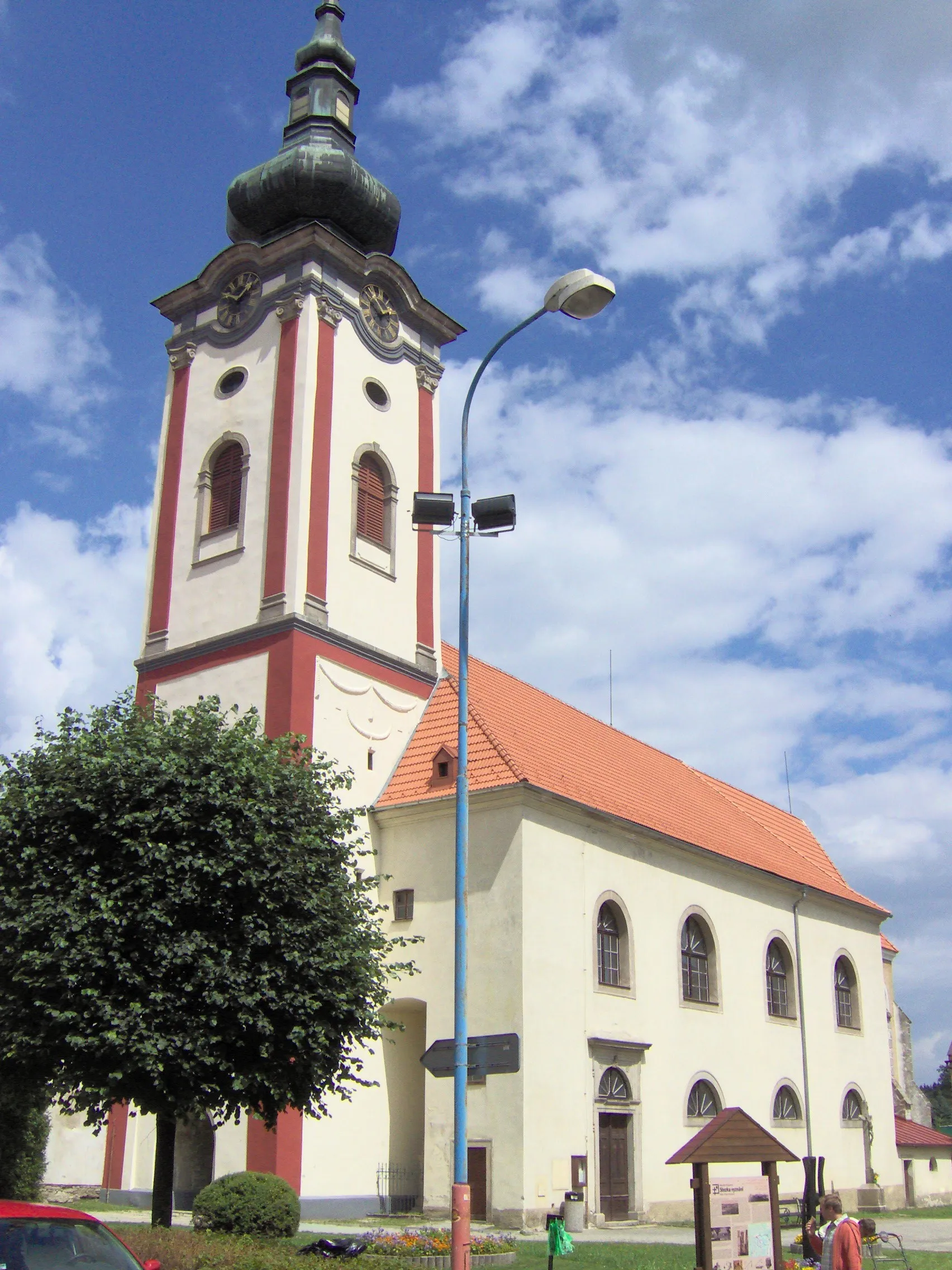 Photo showing: Saints Peter and Paul church, Nová Bystřice, Jindřichův Hradec District, Czech Republic